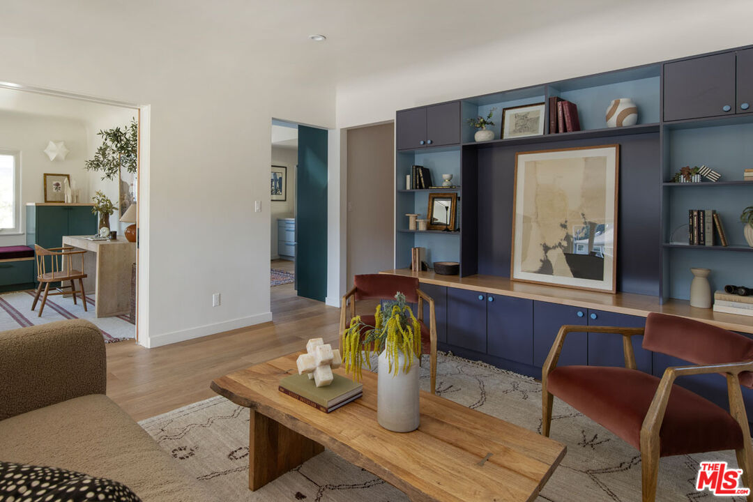 Los Angeles, California, 90039, United States, 3 Bedrooms Bedrooms, ,2 BathroomsBathrooms,Residential,For Sale,1856882