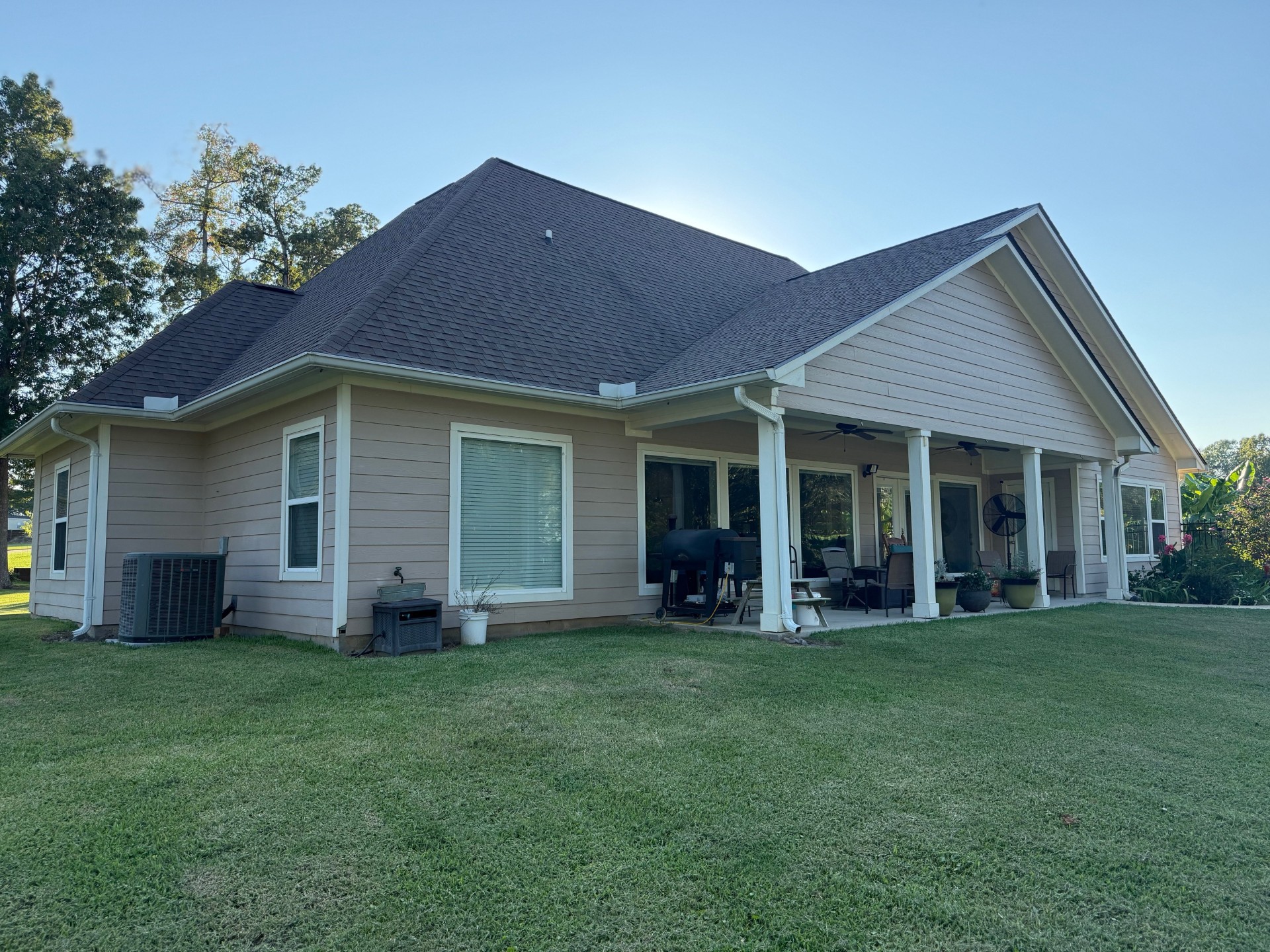 Many, Louisiana, 71449, United States, 4 Bedrooms Bedrooms, ,3 BathroomsBathrooms,Residential,For Sale,1984388