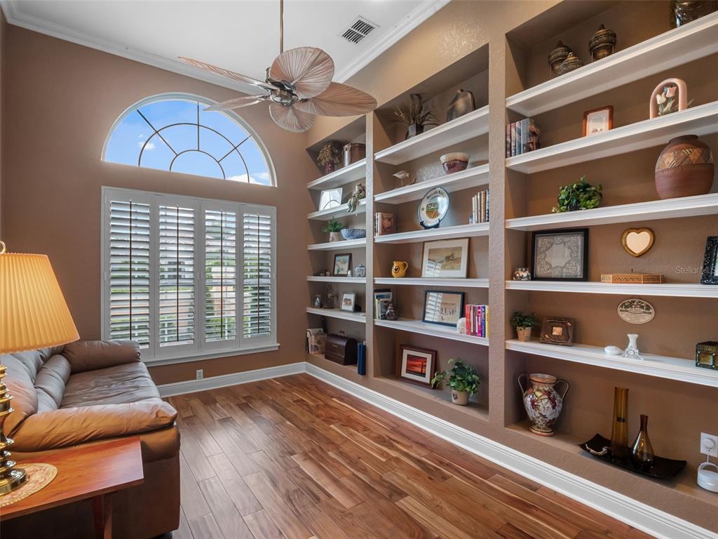 Orlando, Florida, 32836, United States, 4 Bedrooms Bedrooms, ,4 BathroomsBathrooms,Residential,For Sale,1901354