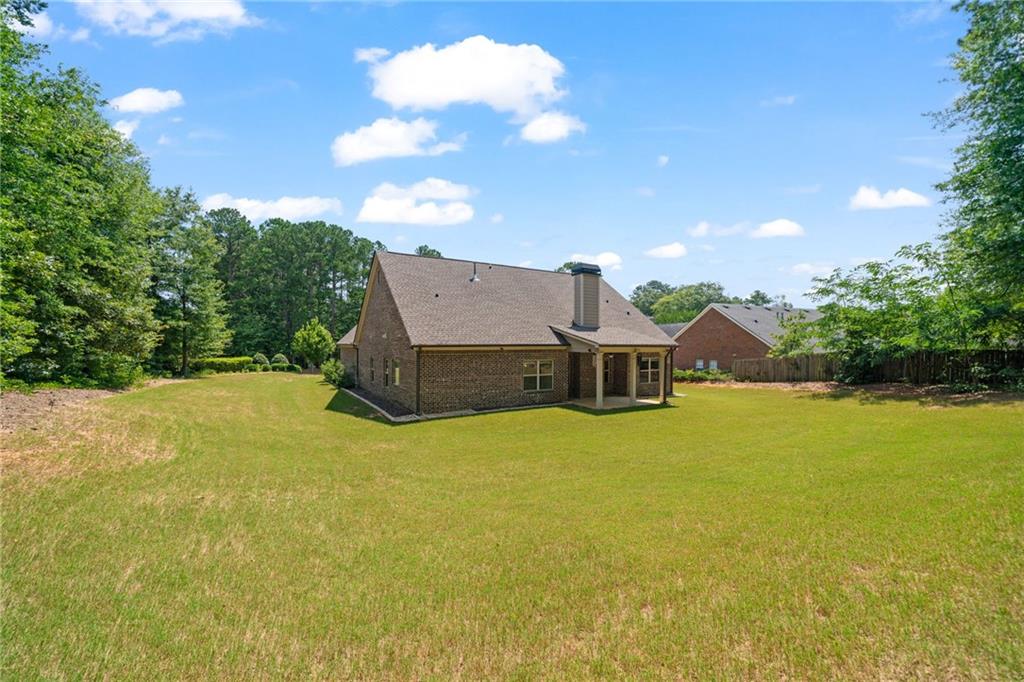 Loganville, Georgia, 30052, United States, 4 Bedrooms Bedrooms, ,3 BathroomsBathrooms,Residential,For Sale,1979401