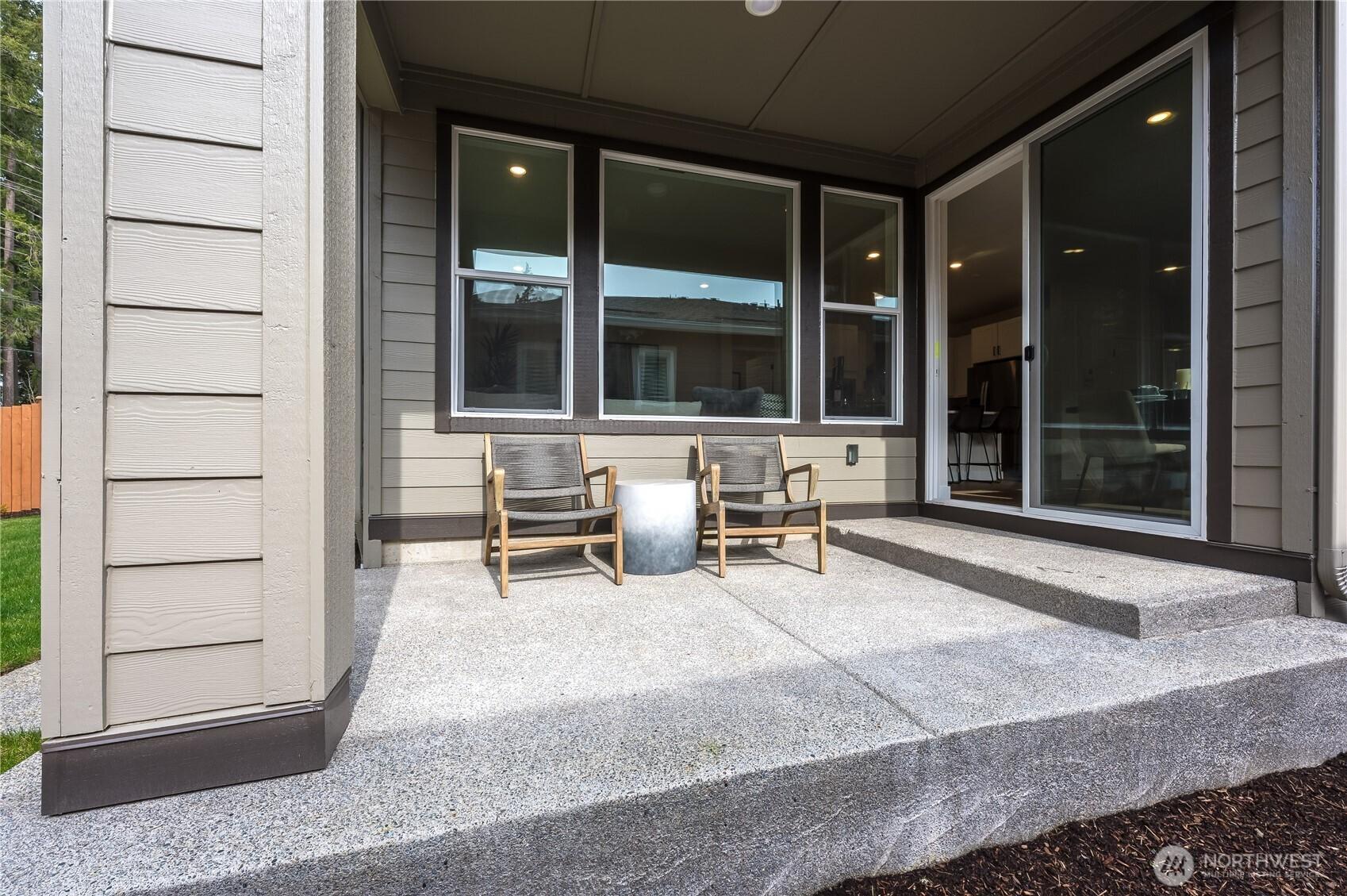 BLACK DIAMOND, Washington, 98010, United States, 2 Bedrooms Bedrooms, ,2 BathroomsBathrooms,Residential,For Sale,1744150