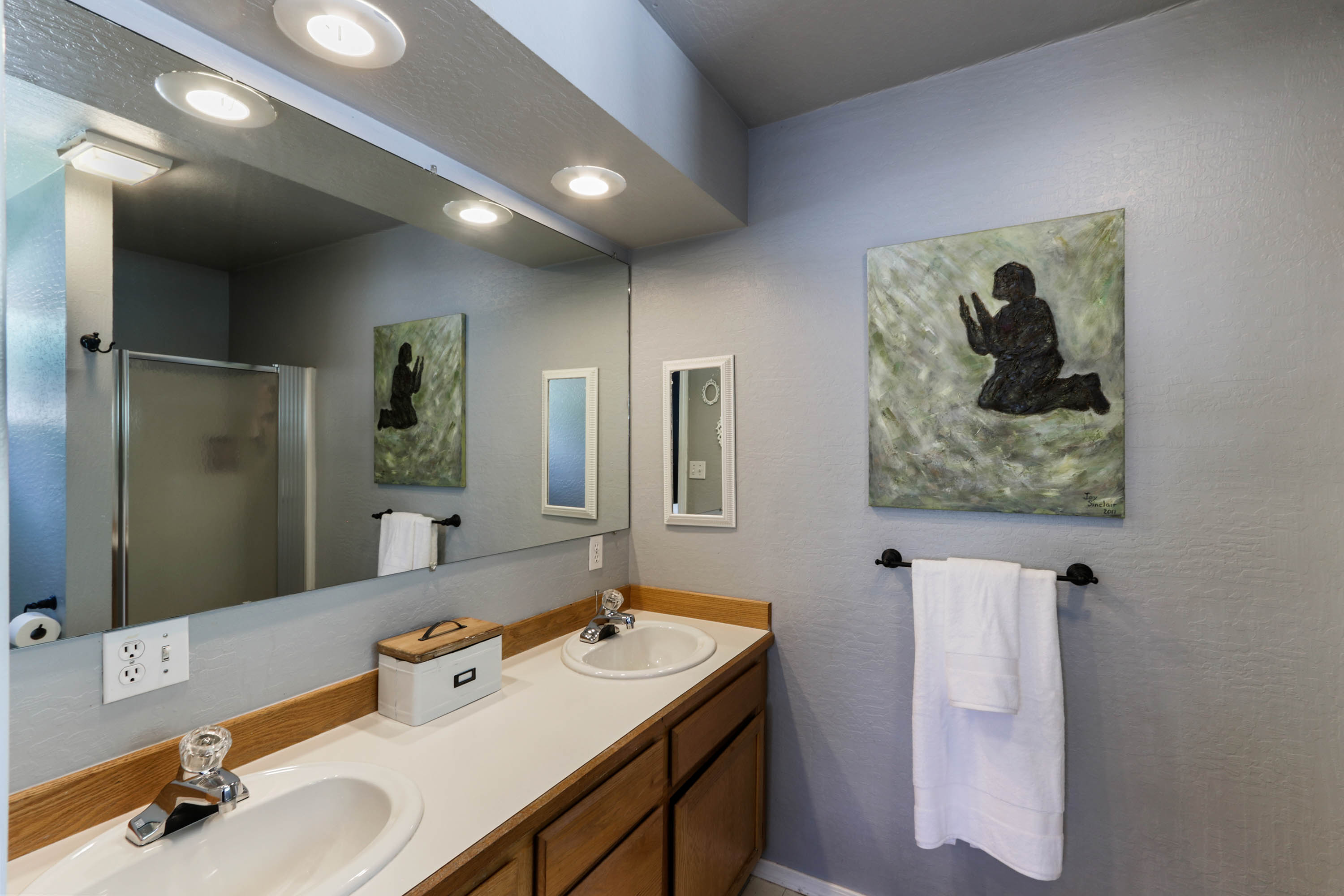 Sandpoint, Idaho, 83864, United States, 4 Bedrooms Bedrooms, ,2 BathroomsBathrooms,Residential,For Sale,1928648