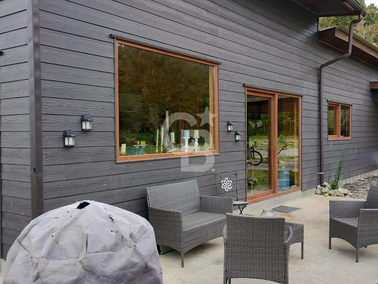 Puerto Varas, Chile, 5 Bedrooms Bedrooms, ,4 BathroomsBathrooms,Residential,For Sale,1988182