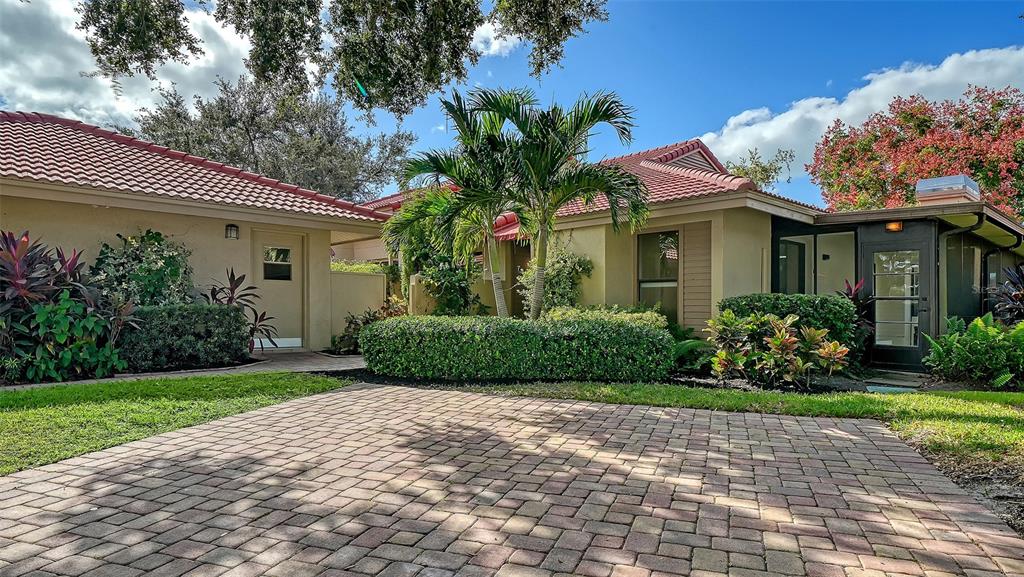 Sarasota, Florida, 34231, United States, 3 Bedrooms Bedrooms, ,2 BathroomsBathrooms,Residential,For Sale,1986536
