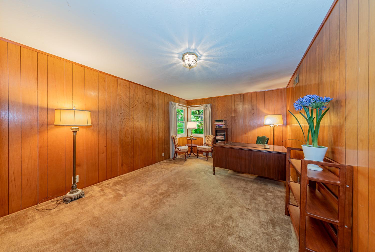 Fish Camp, California, 93623, United States, 5 Bedrooms Bedrooms, ,2 BathroomsBathrooms,Residential,For Sale,1869903