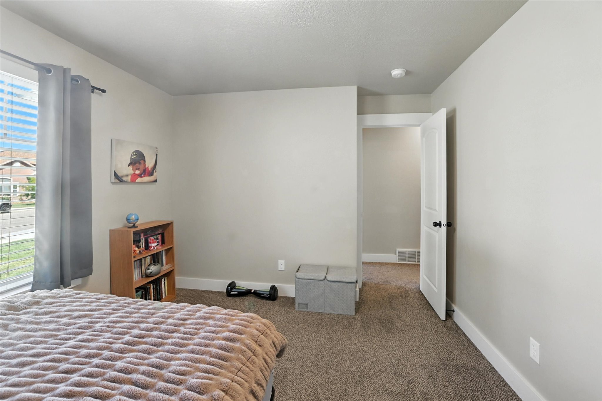 Perry, Utah, 84302, United States, 6 Bedrooms Bedrooms, ,3 BathroomsBathrooms,Residential,For Sale,1903790
