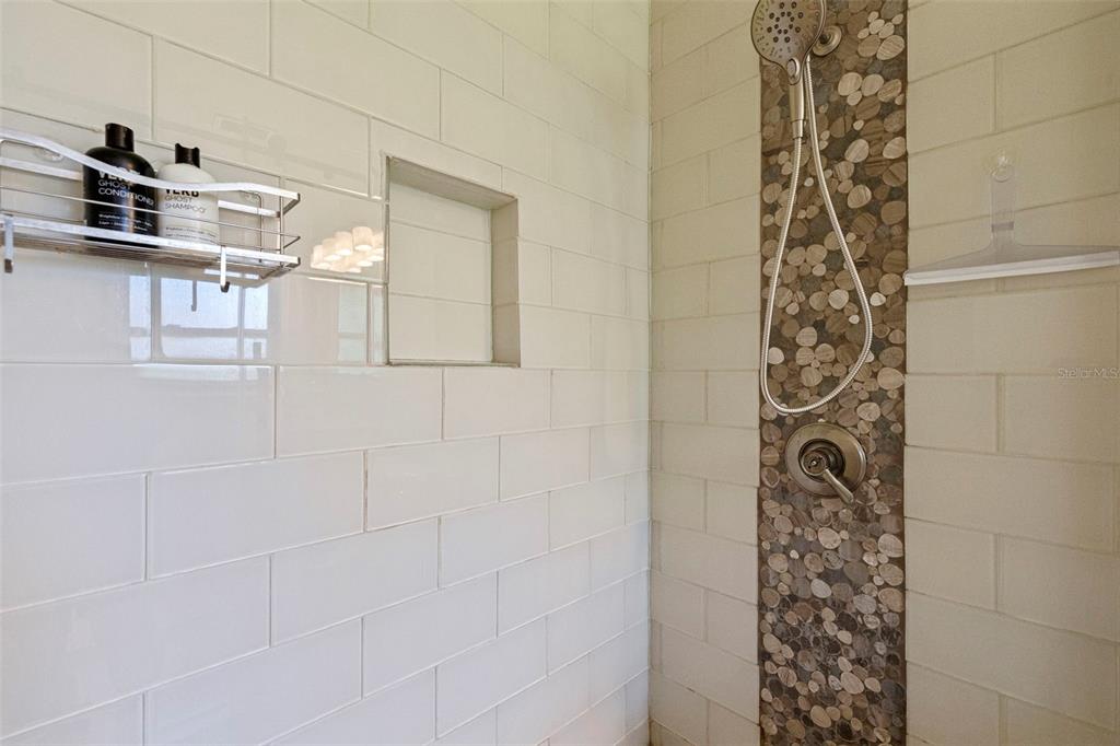 St Petersburg, Florida, 33712, United States, 3 Bedrooms Bedrooms, ,2 BathroomsBathrooms,Residential,For Sale,1907287
