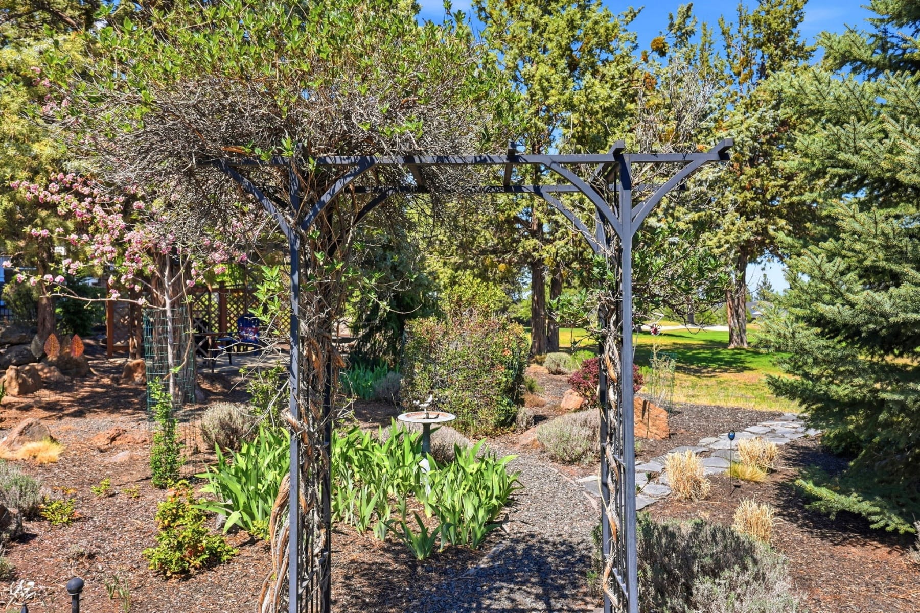 2964 NW Fairway Heights Drive Bend, OR 97703 - 物件實景