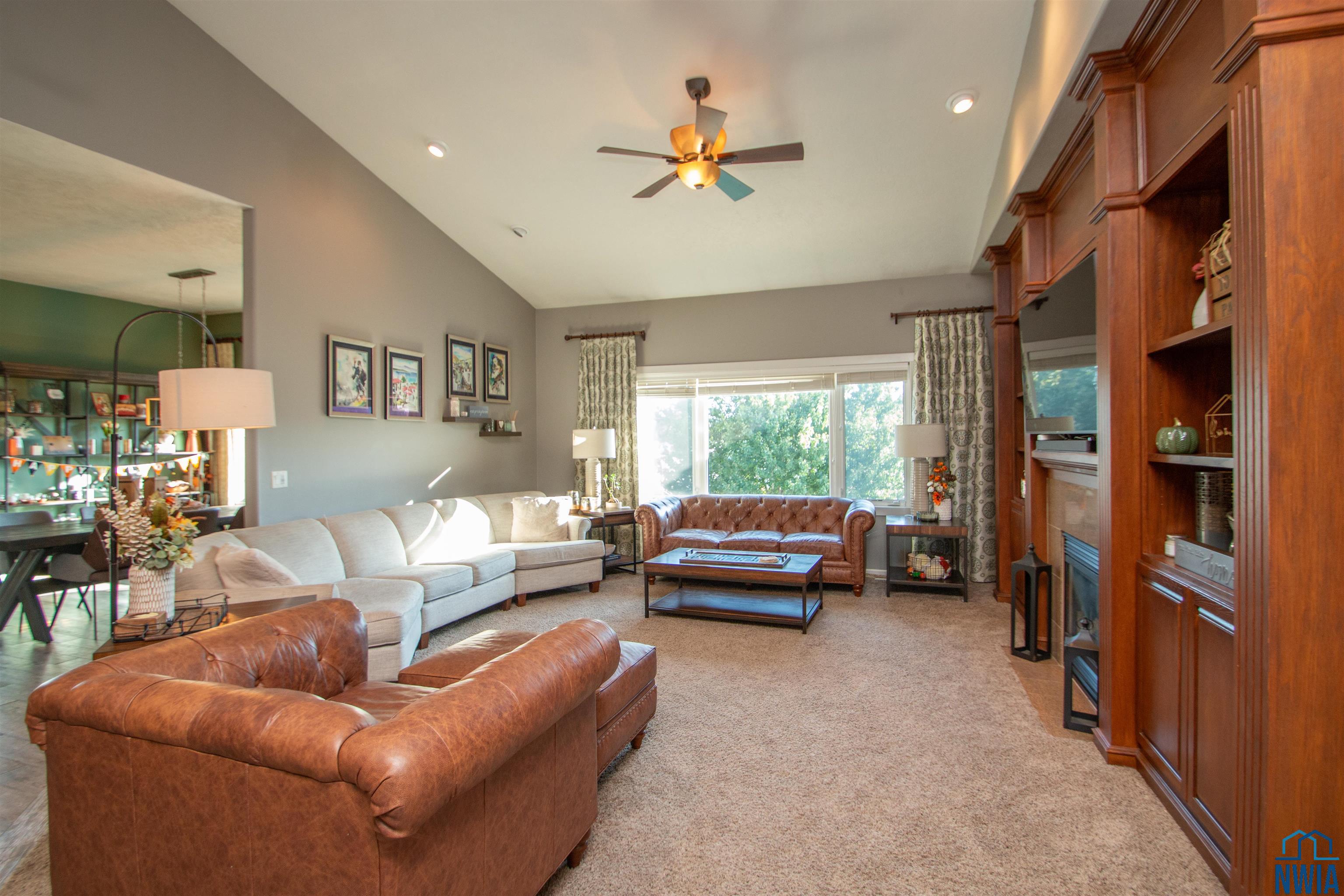 Sioux City, Iowa, 51106, United States, 5 Bedrooms Bedrooms, ,7 BathroomsBathrooms,Residential,For Sale,1976174