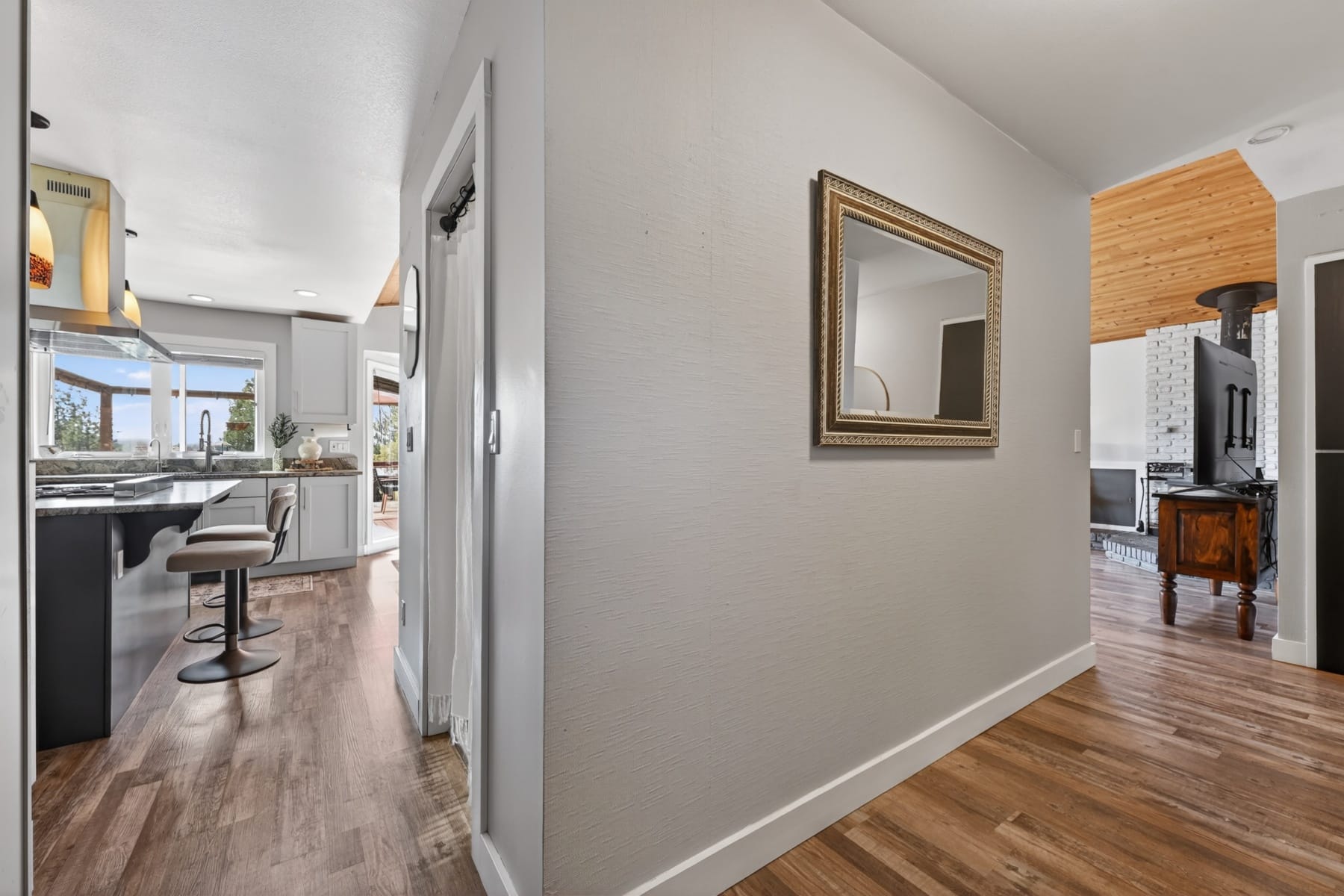  64911 Glacier View Drive Bend, OR 97703 - 物件實景