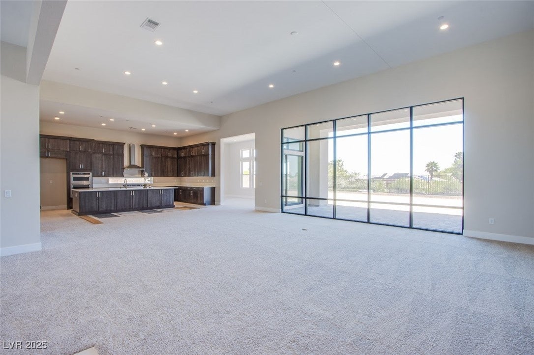 Las Vegas, Nevada, 89135, United States, 4 Bedrooms Bedrooms, ,4 BathroomsBathrooms,Residential,For Sale,1943877