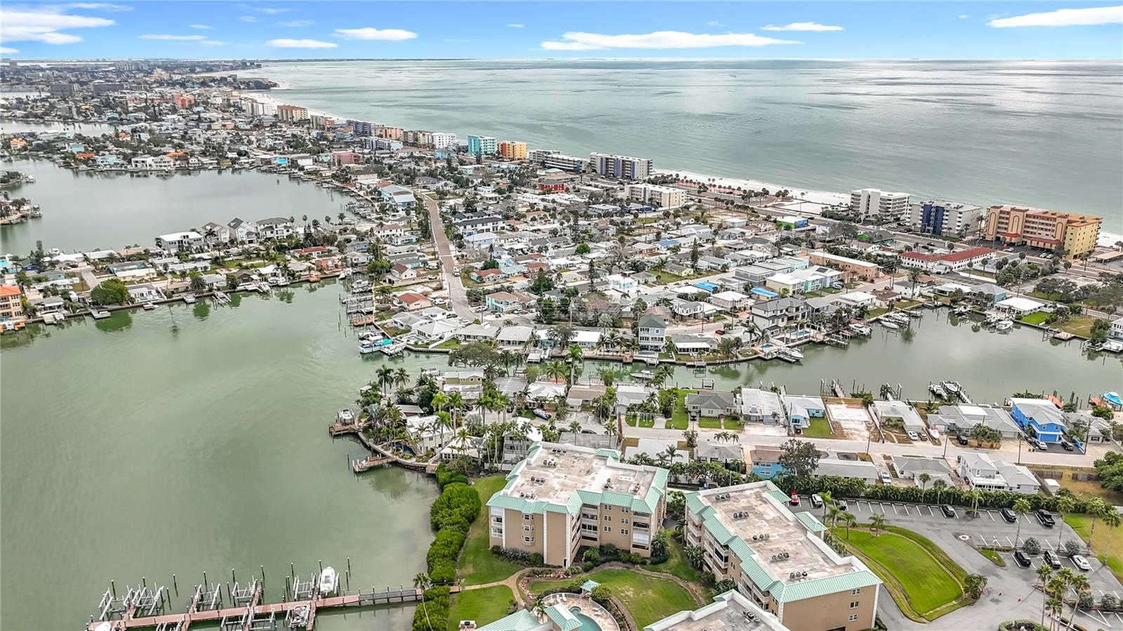 Madeira Beach, Florida, 33708, United States, 2 Bedrooms Bedrooms, ,2 BathroomsBathrooms,Residential,For Sale,1985682