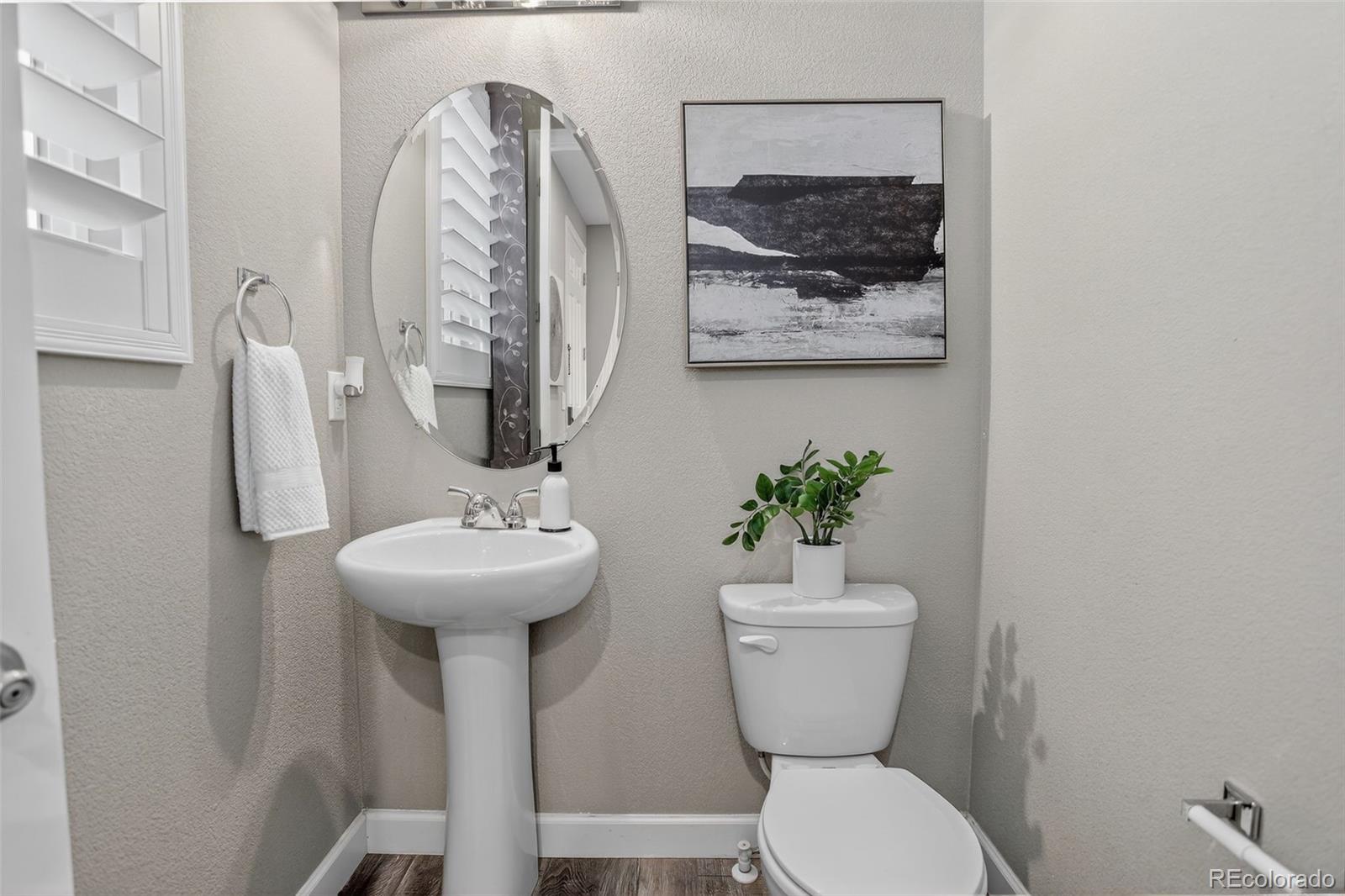 Aurora, Colorado, 80015, United States, 3 Bedrooms Bedrooms, ,2 BathroomsBathrooms,Residential,For Sale,1911387