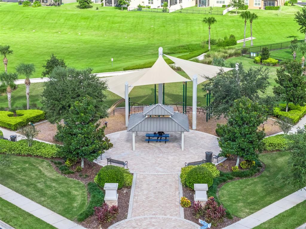 Ocoee, Florida, 34761, United States, 4 Bedrooms Bedrooms, ,3 BathroomsBathrooms,Residential,For Sale,1981980