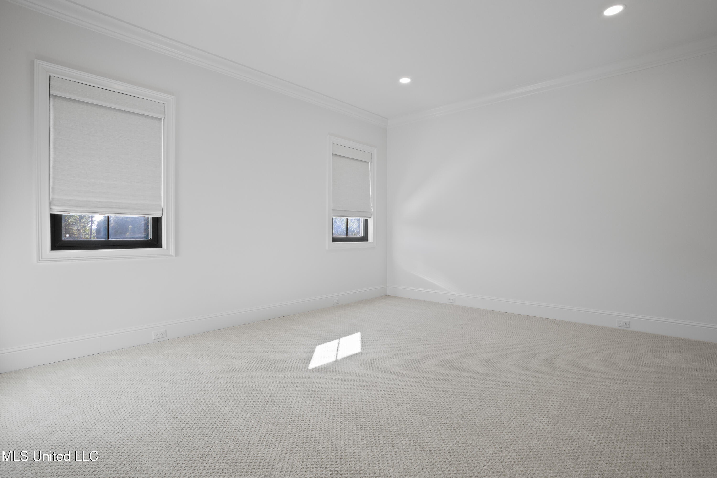 Biloxi, Mississippi, 39532, United States, 4 Bedrooms Bedrooms, ,4 BathroomsBathrooms,Residential,For Sale,1990750