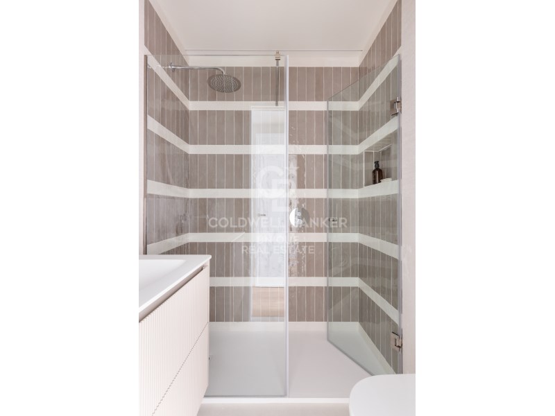 Madrid, Comunidad de Madrid, ES, 3 Bedrooms Bedrooms, ,3 BathroomsBathrooms,Residential,For Sale,1987630