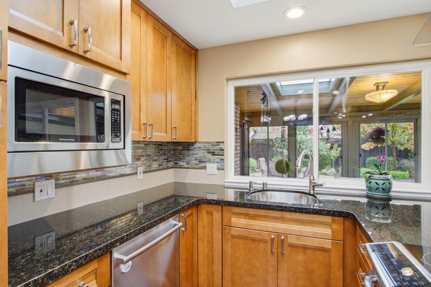 Santa Clara, California, 95051, United States, 4 Bedrooms Bedrooms, ,2 BathroomsBathrooms,Residential,For Sale,1992885