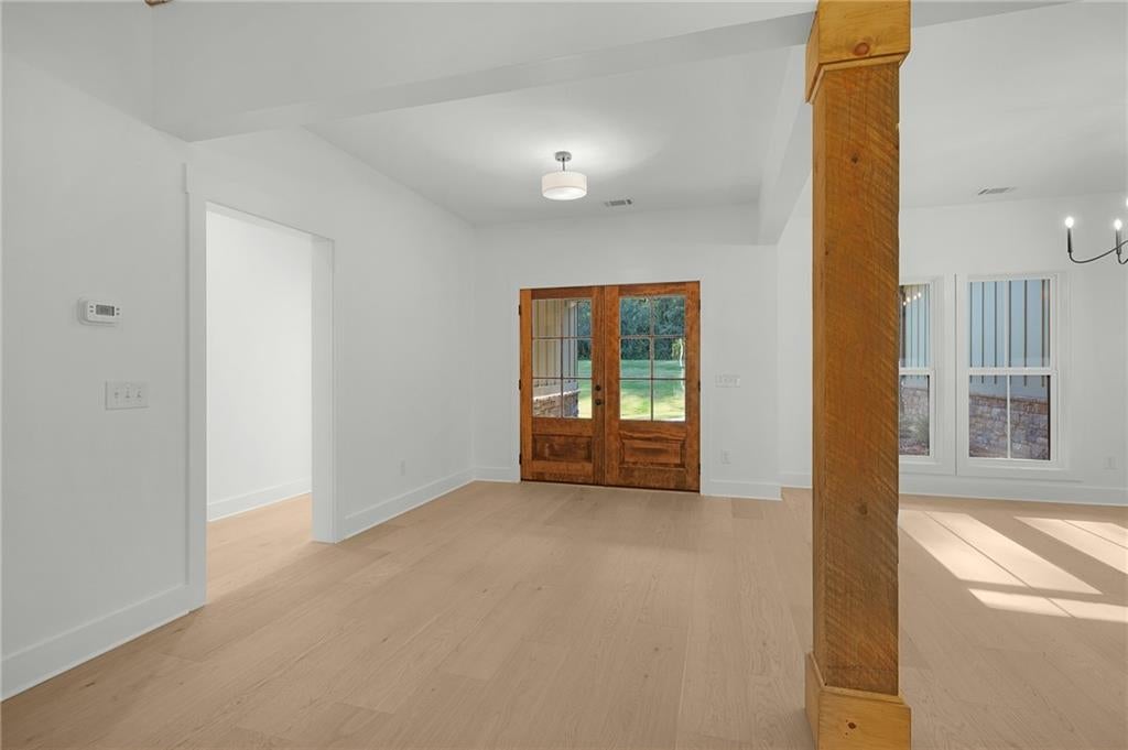 Calhoun, Georgia, 30701, United States, 4 Bedrooms Bedrooms, ,4 BathroomsBathrooms,Residential,For Sale,1980767