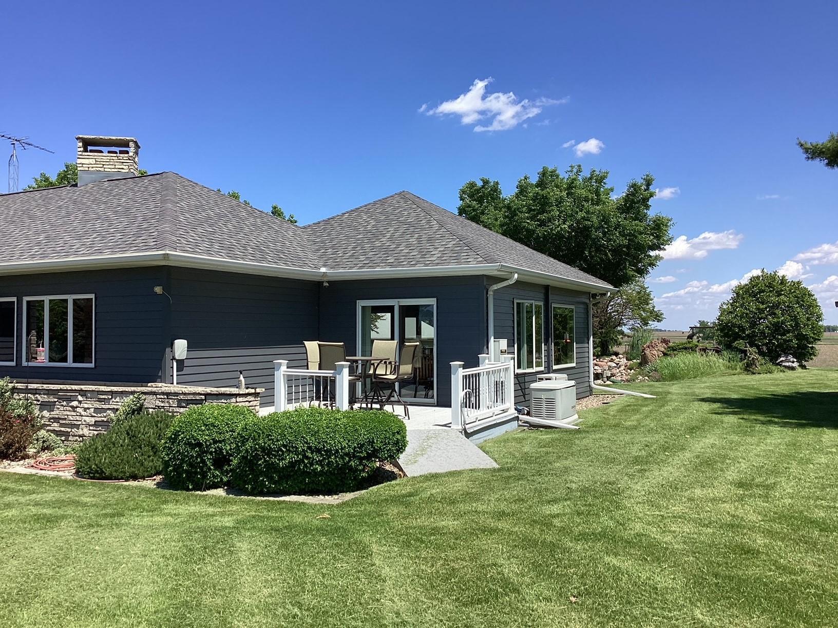 Alden, Minnesota, 56009, United States, 4 Bedrooms Bedrooms, ,1 BathroomBathrooms,Residential,For Sale,1920327