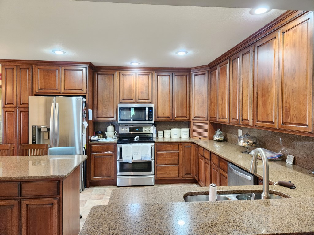 Mason City, Iowa, 50401, United States, 4 Bedrooms Bedrooms, ,1 BathroomBathrooms,Residential,For Sale,1982644