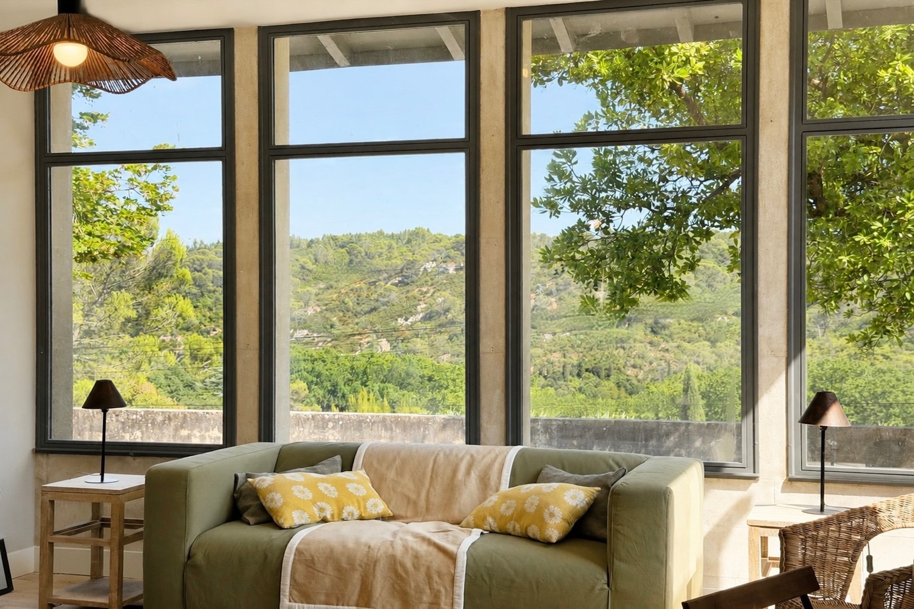  Uzès within walking distance – Renovated single-storey home with exceptional vi… - 物件實景