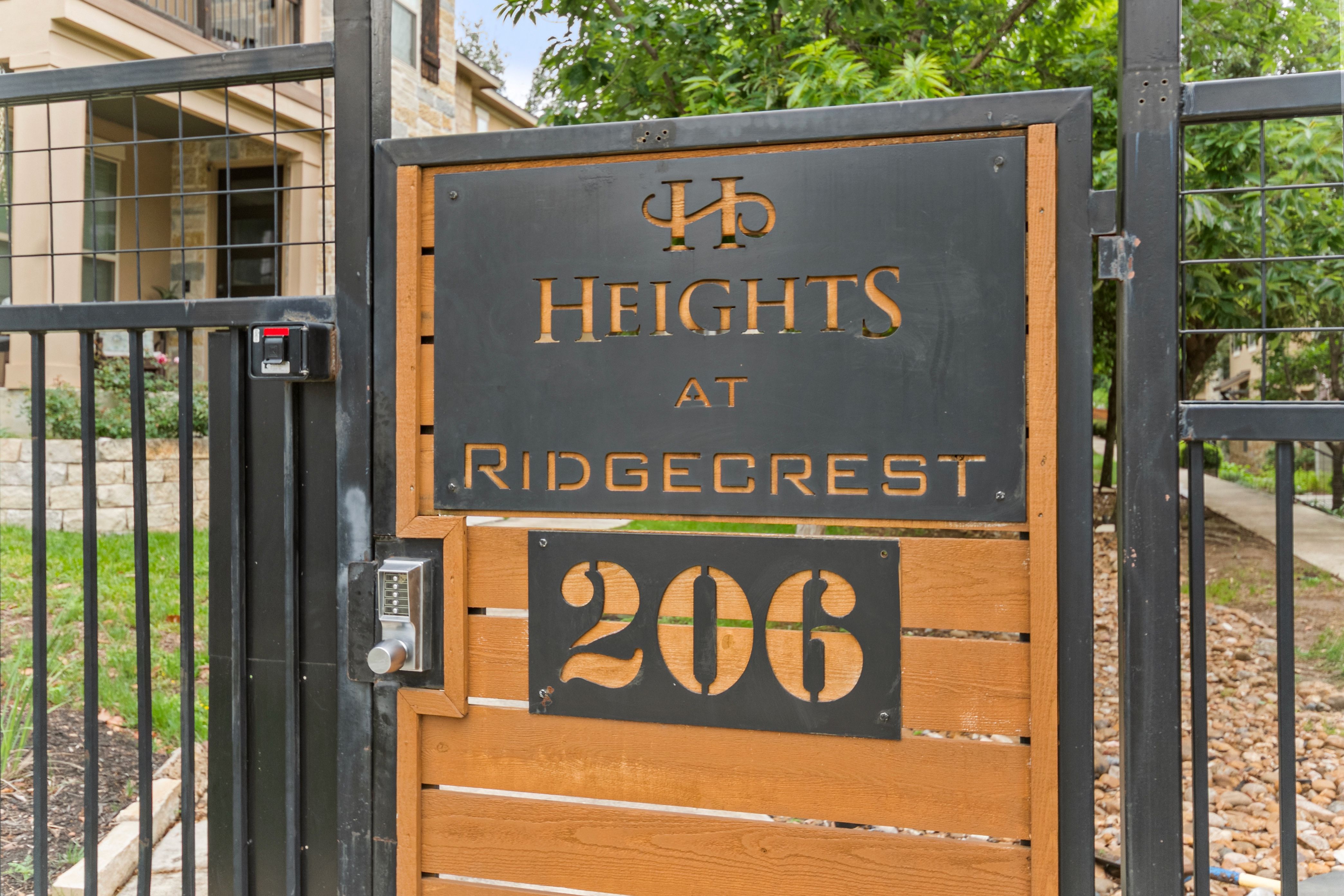  Style, Comfort and Convenience in Alamo Heights - 物件實景