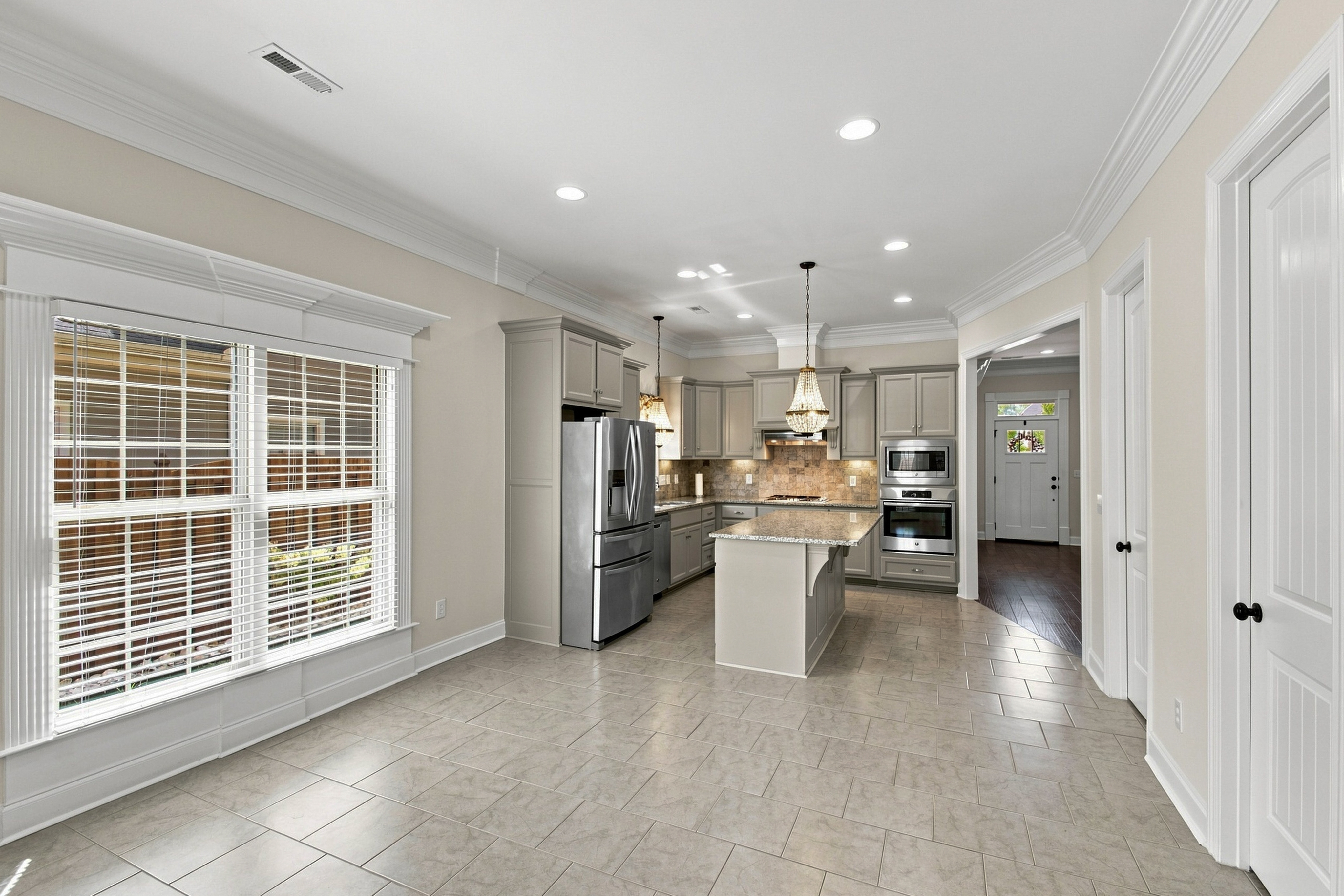  68 Atherton Circle SW - 物件實景