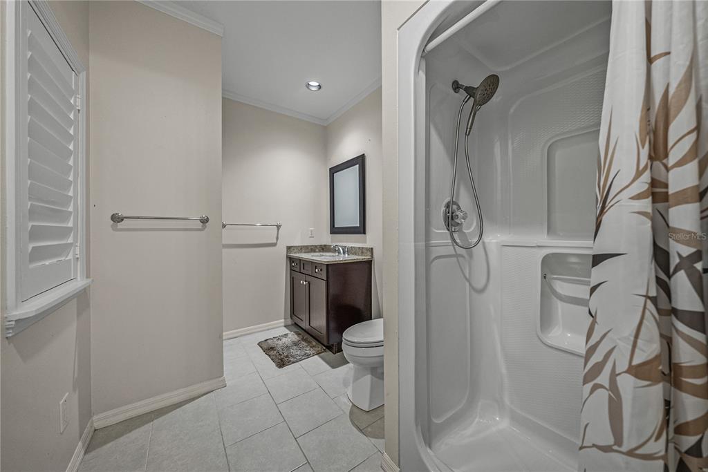 Seffner, Florida, 33584, United States, 5 Bedrooms Bedrooms, ,4 BathroomsBathrooms,Residential,For Sale,1991744