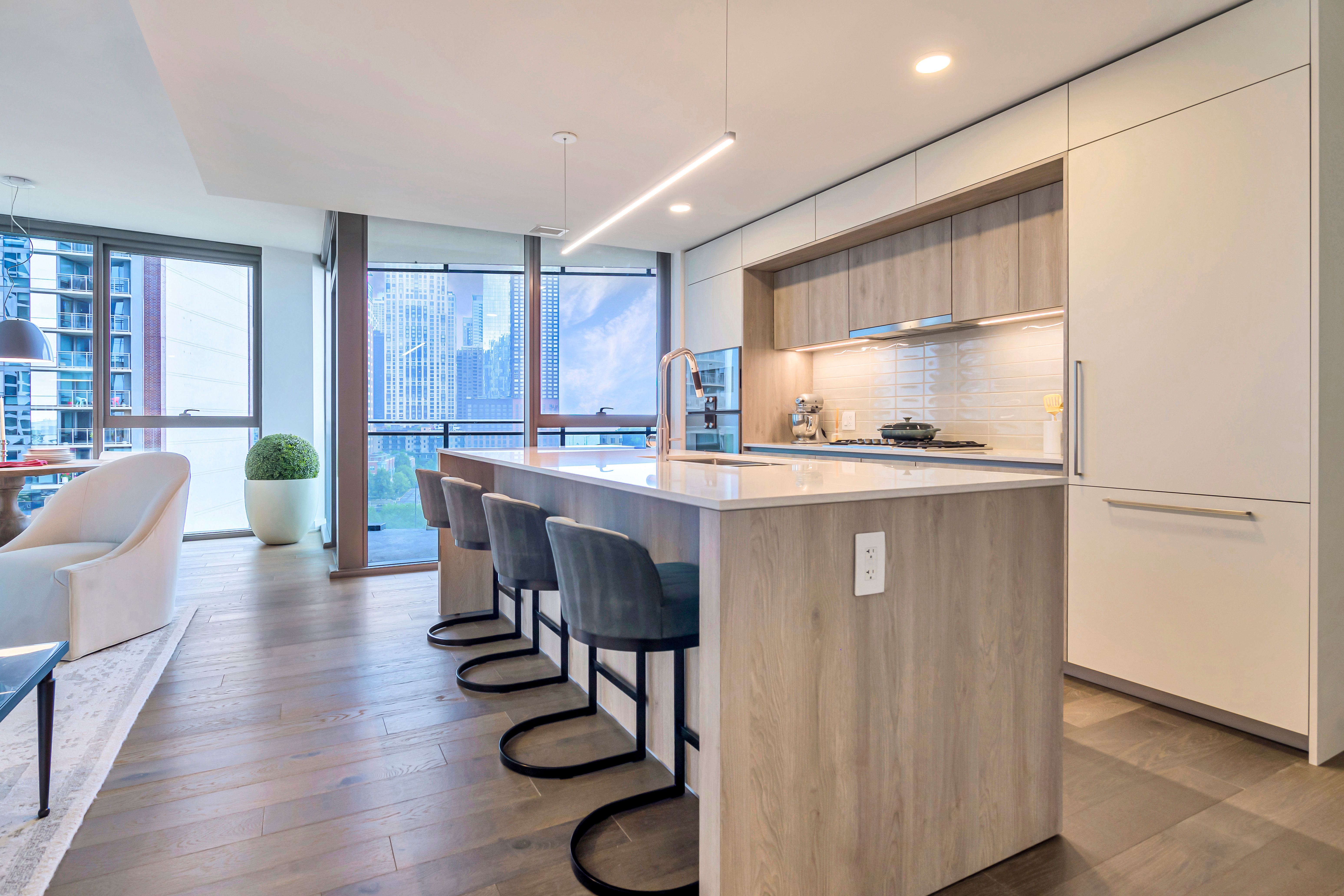  Experience Luxury Resort-Style Lakefront Living at Cirrus - 物件實景