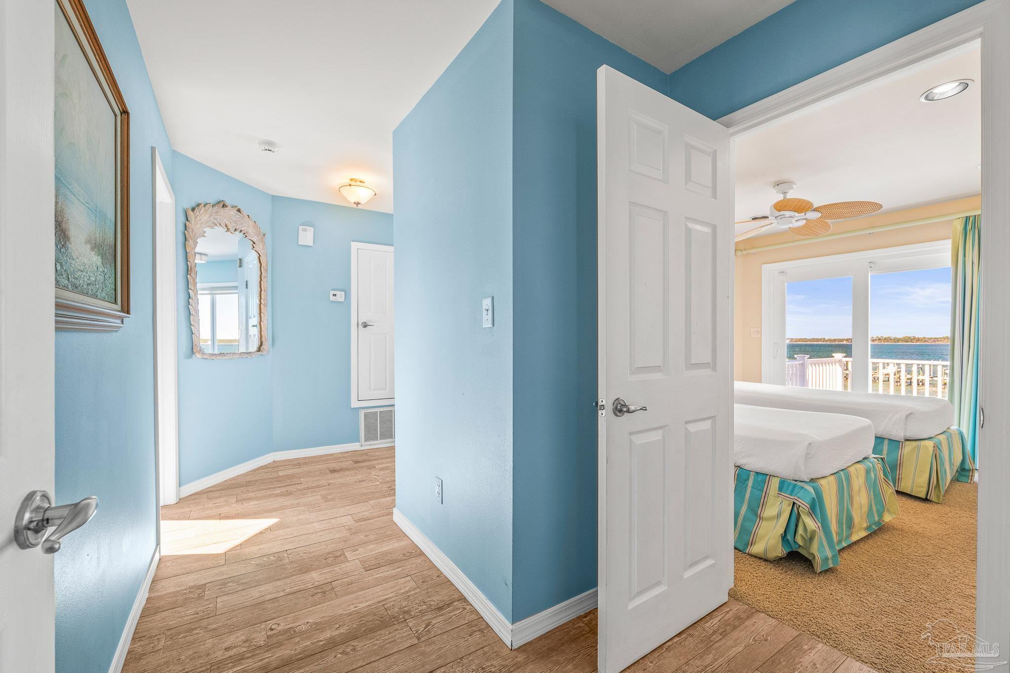 Navarre, Florida, 32566, United States, 5 Bedrooms Bedrooms, ,4 BathroomsBathrooms,Residential,For Sale,1980284