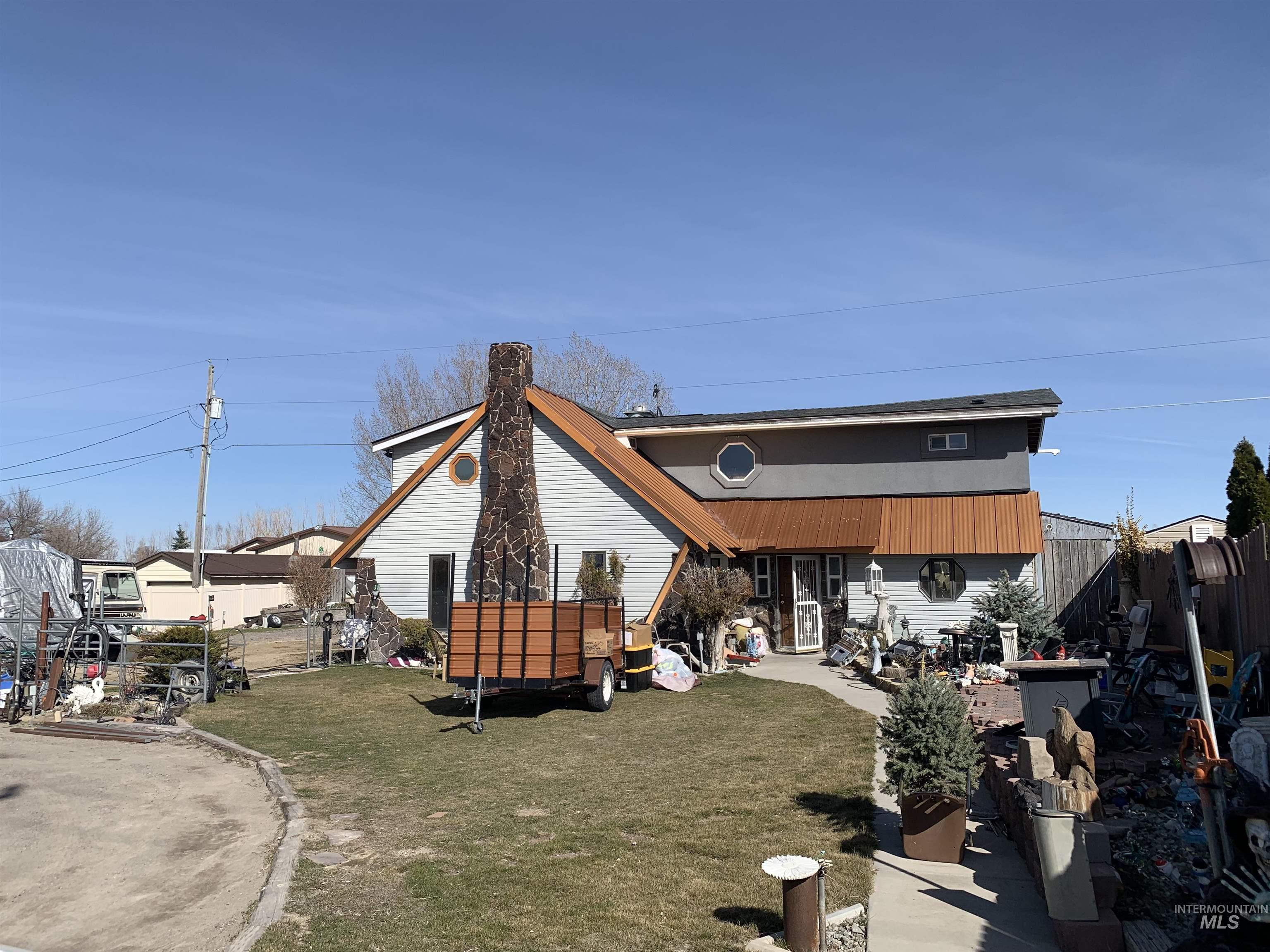 Twin Falls, Idaho, 83301, United States, 4 Bedrooms Bedrooms, ,3 BathroomsBathrooms,Residential,For Sale,1786160