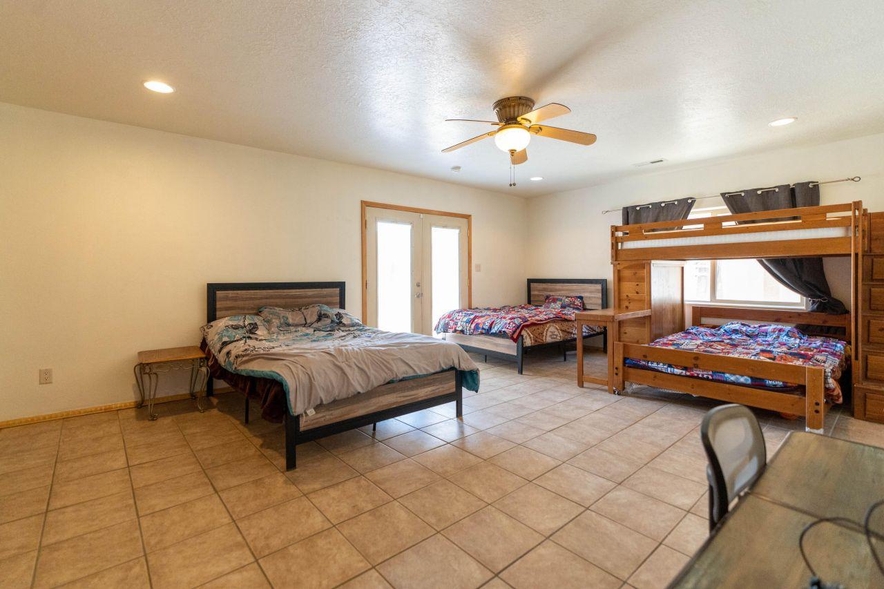 Los Ranchos, New Mexico, 87114, United States, 4 Bedrooms Bedrooms, ,5 BathroomsBathrooms,Residential,For Sale,1720943