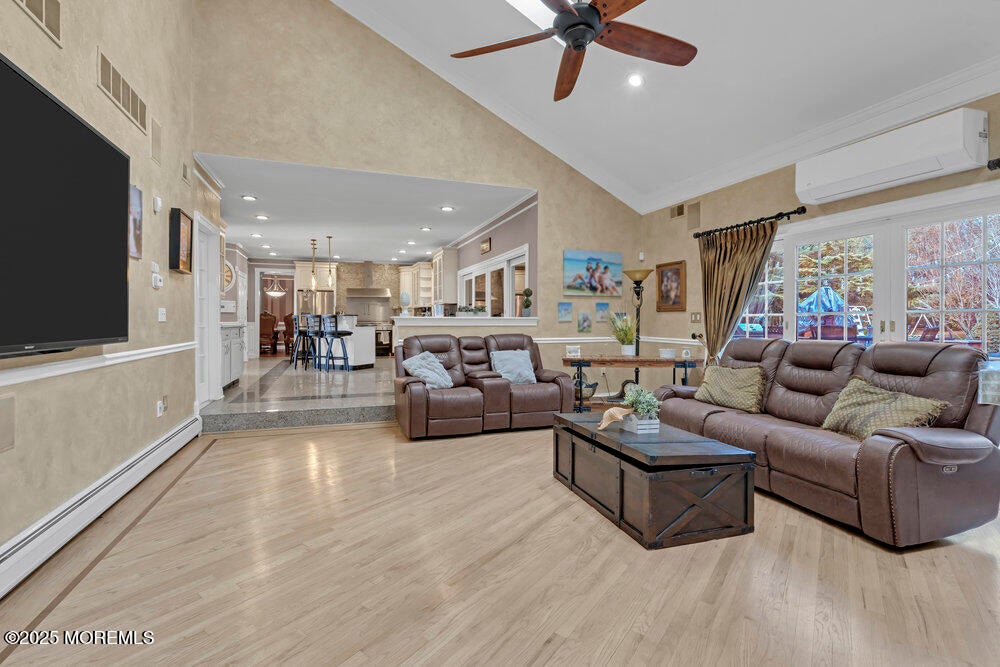 Manalapan, New Jersey, 07726, United States, 5 Bedrooms Bedrooms, ,5 BathroomsBathrooms,Residential,For Sale,1980978