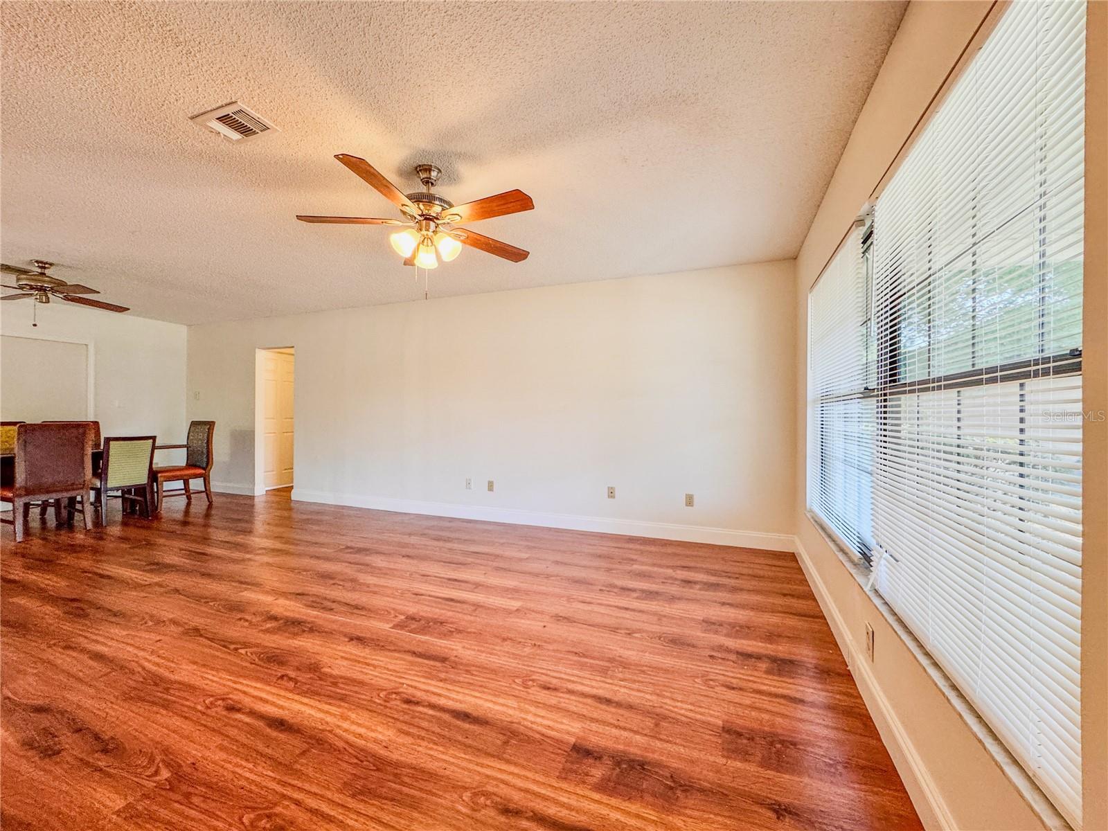 WINTER PARK, Florida, 32792, United States, 4 Bedrooms Bedrooms, ,2 BathroomsBathrooms,Residential,For Sale,1850875