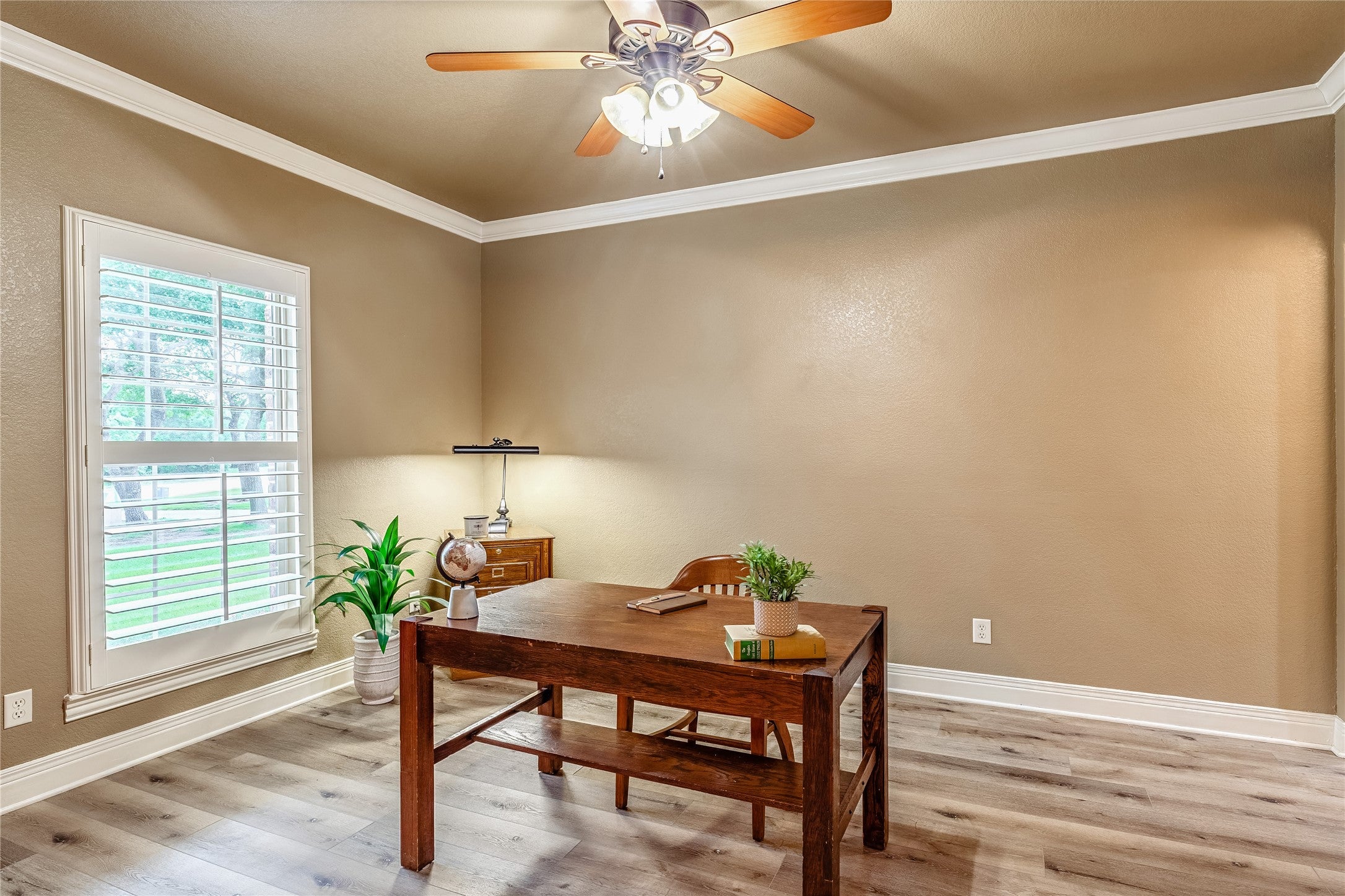 Lakeside, Texas, 76135, United States, 3 Bedrooms Bedrooms, ,3 BathroomsBathrooms,Residential,For Sale,2047956