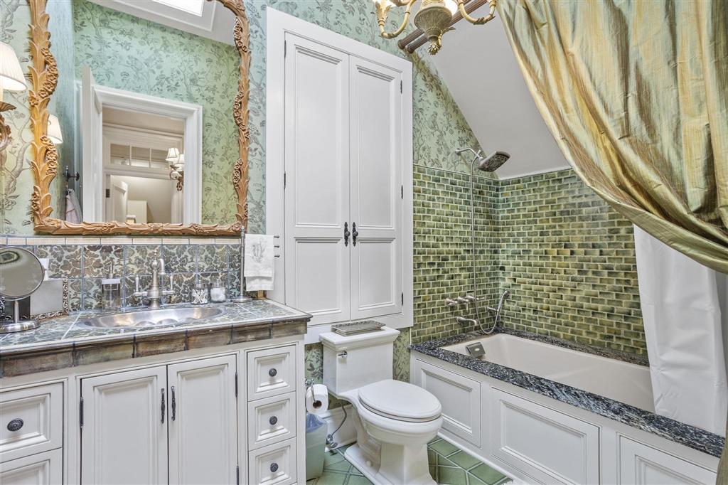 Lake Charles, Louisiana, 70605, United States, 4 Bedrooms Bedrooms, ,6 BathroomsBathrooms,Residential,For Sale,2026248