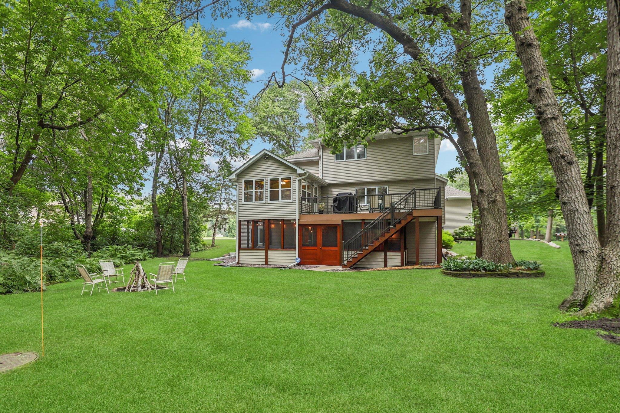 Blaine, Minnesota, 55449, United States, 4 Bedrooms Bedrooms, ,3 BathroomsBathrooms,Residential,For Sale,1940796