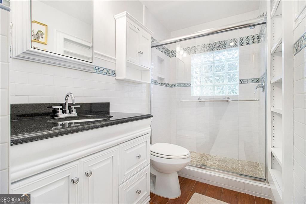 Atlanta, Georgia, 30345, United States, 4 Bedrooms Bedrooms, ,4 BathroomsBathrooms,Residential,For Sale,1929806