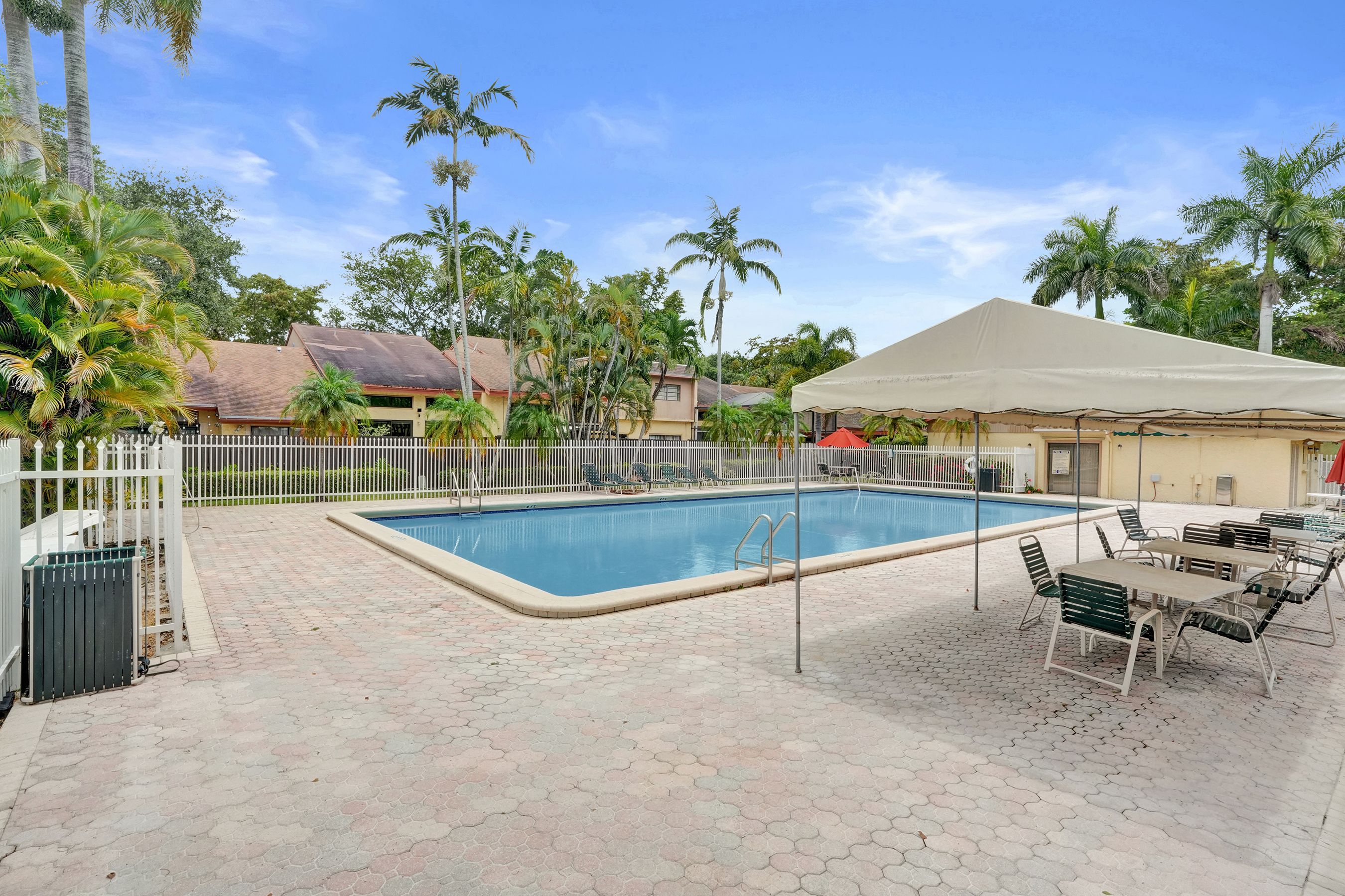  1122 NW 79th Drive, Plantation, FL, 33322 - 物件實景