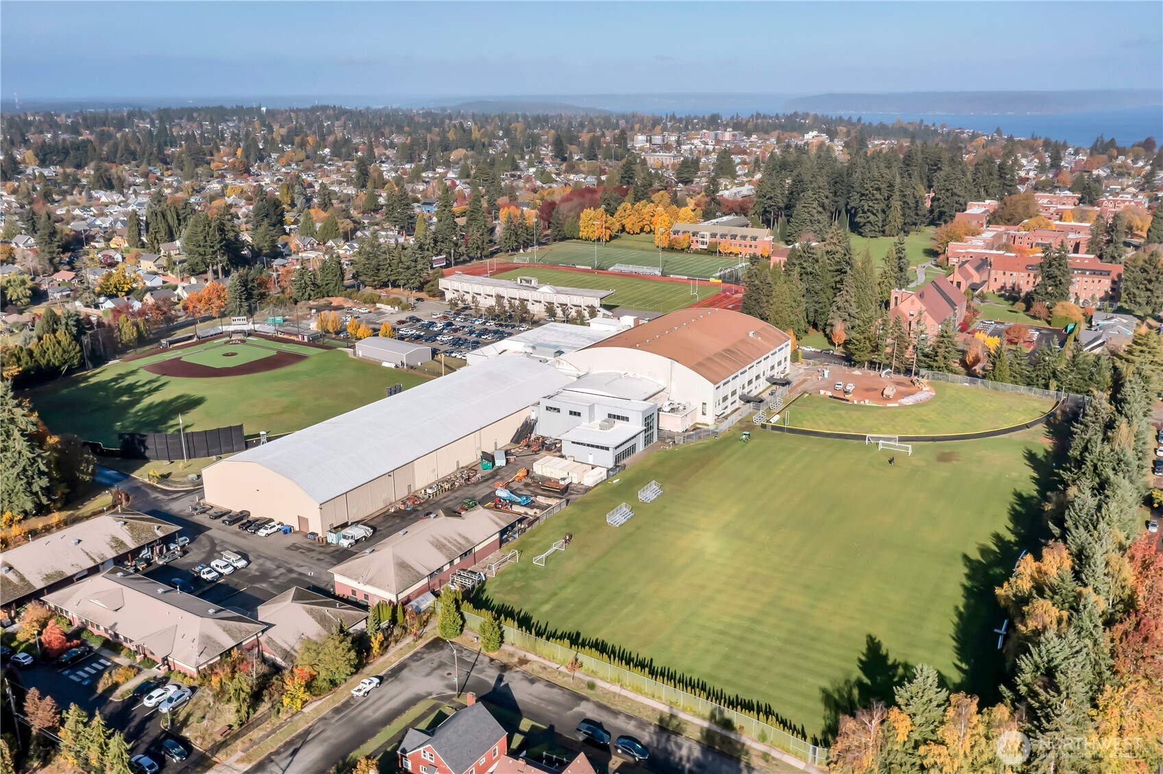 Tacoma, Washington, 98406, United States, 7 Bedrooms Bedrooms, ,2 BathroomsBathrooms,Residential,For Sale,1997085