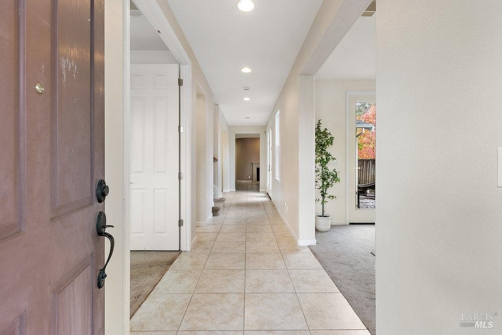 Vallejo, California, 94592, United States, 4 Bedrooms Bedrooms, ,3 BathroomsBathrooms,Residential,For Sale,1990283