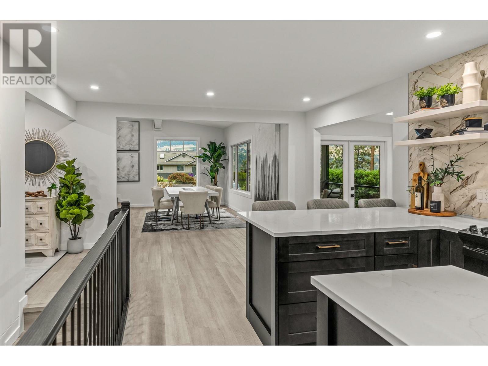 LAKE COUNTRY, British Columbia, V4V 2G9, CA, 5 Bedrooms Bedrooms, ,3 BathroomsBathrooms,Residential,For Sale,1837483