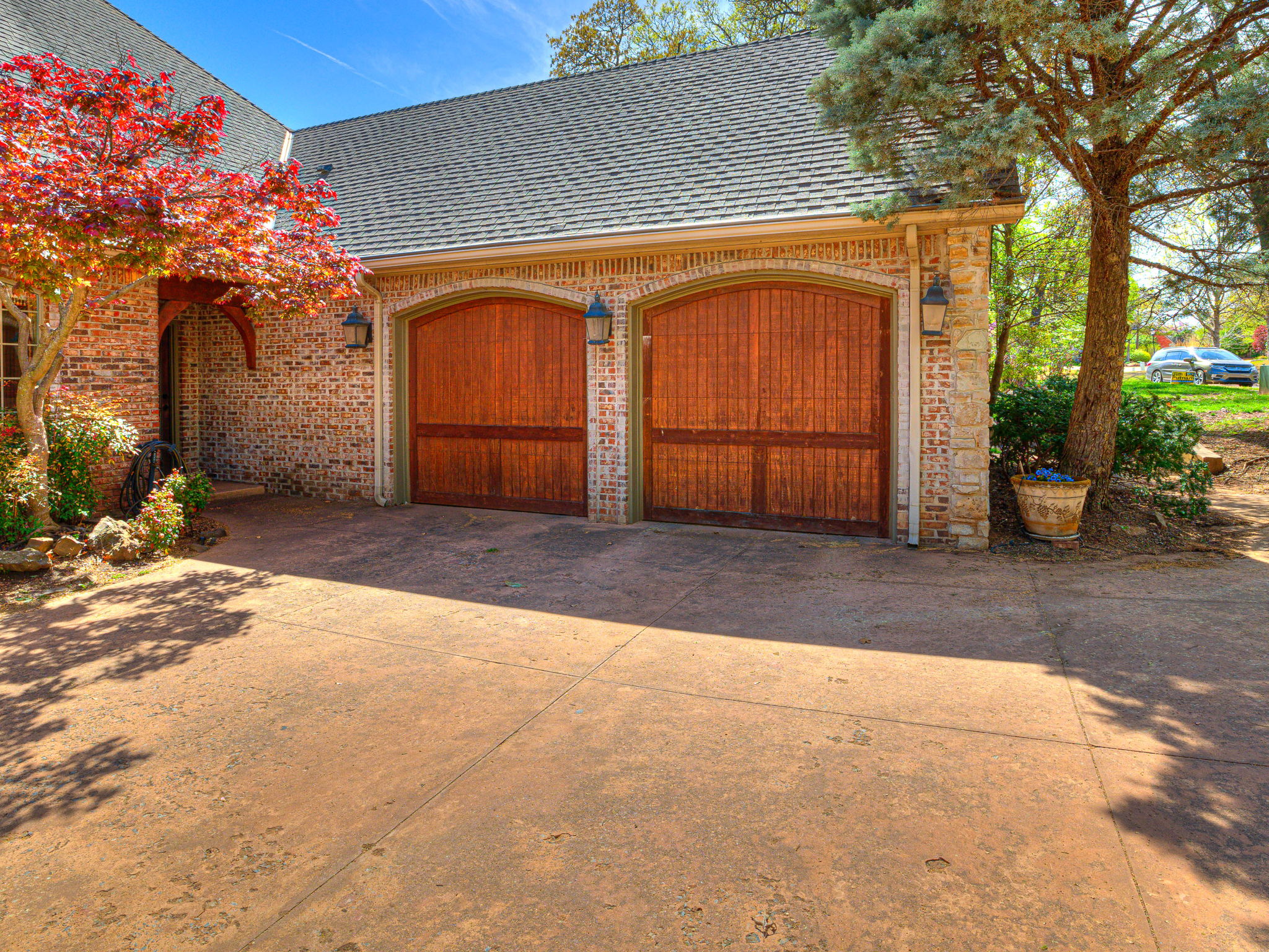 Edmond, Oklahoma, 73003, United States, 3 Bedrooms Bedrooms, ,3 BathroomsBathrooms,Residential,For Sale,1907652