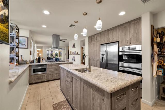 Indian Wells, California, 92210, United States, 3 Bedrooms Bedrooms, ,3 BathroomsBathrooms,Residential,For Sale,2024393