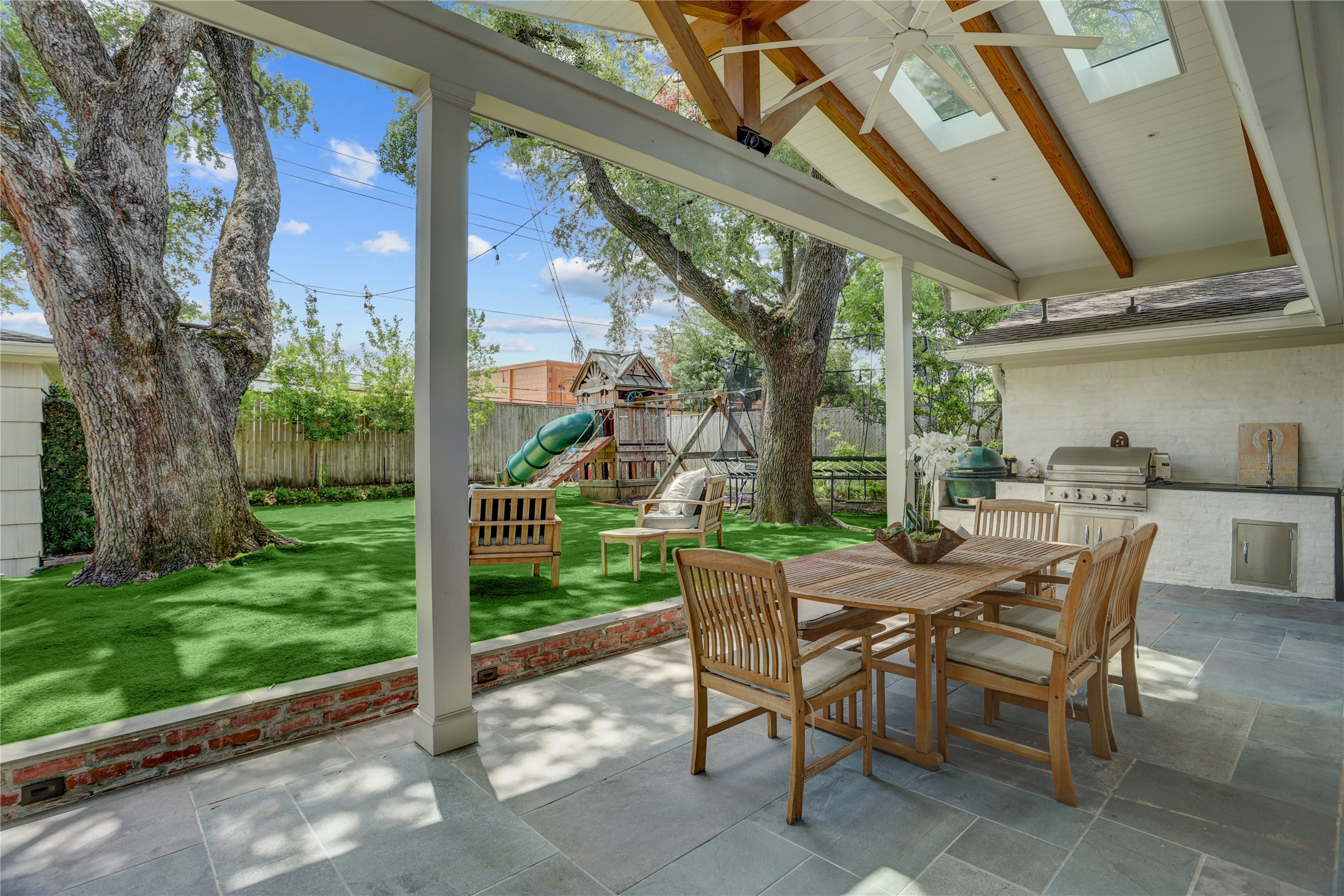  3007 Freshmeadows Drive - 物件實景