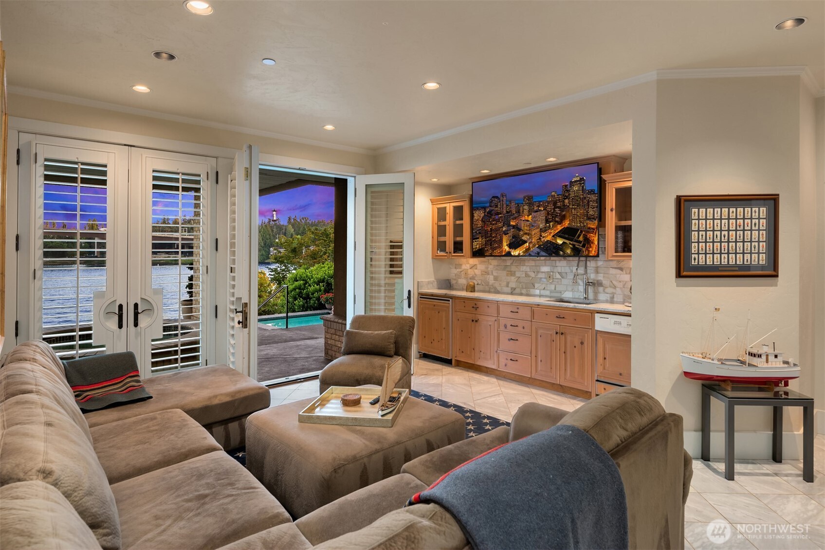Bellevue, Washington, 98004, United States, 3 Bedrooms Bedrooms, ,4 BathroomsBathrooms,Residential,For Sale,1856686
