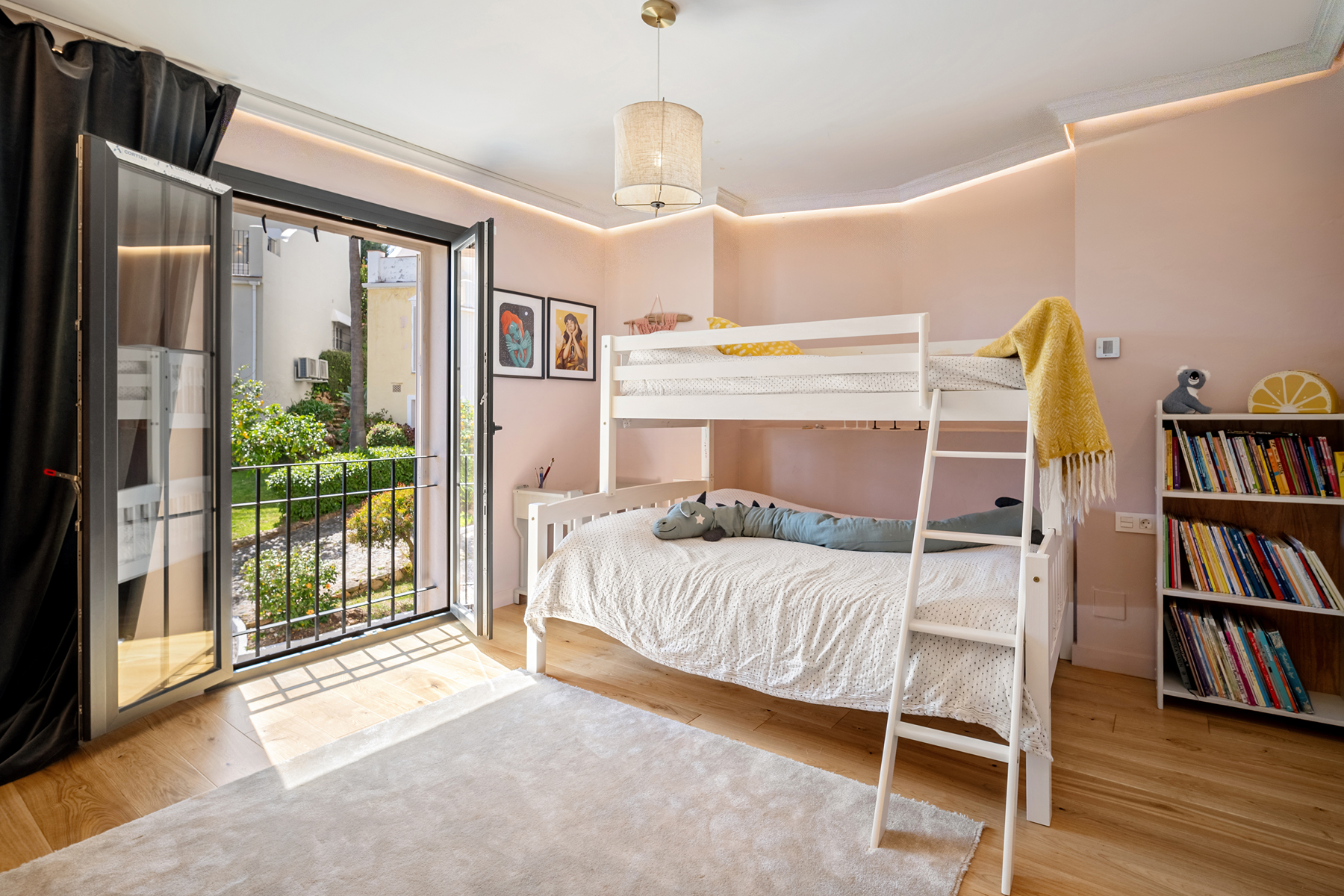  Renovated townhouse with sea views in Marbella Hill Club - 物件實景