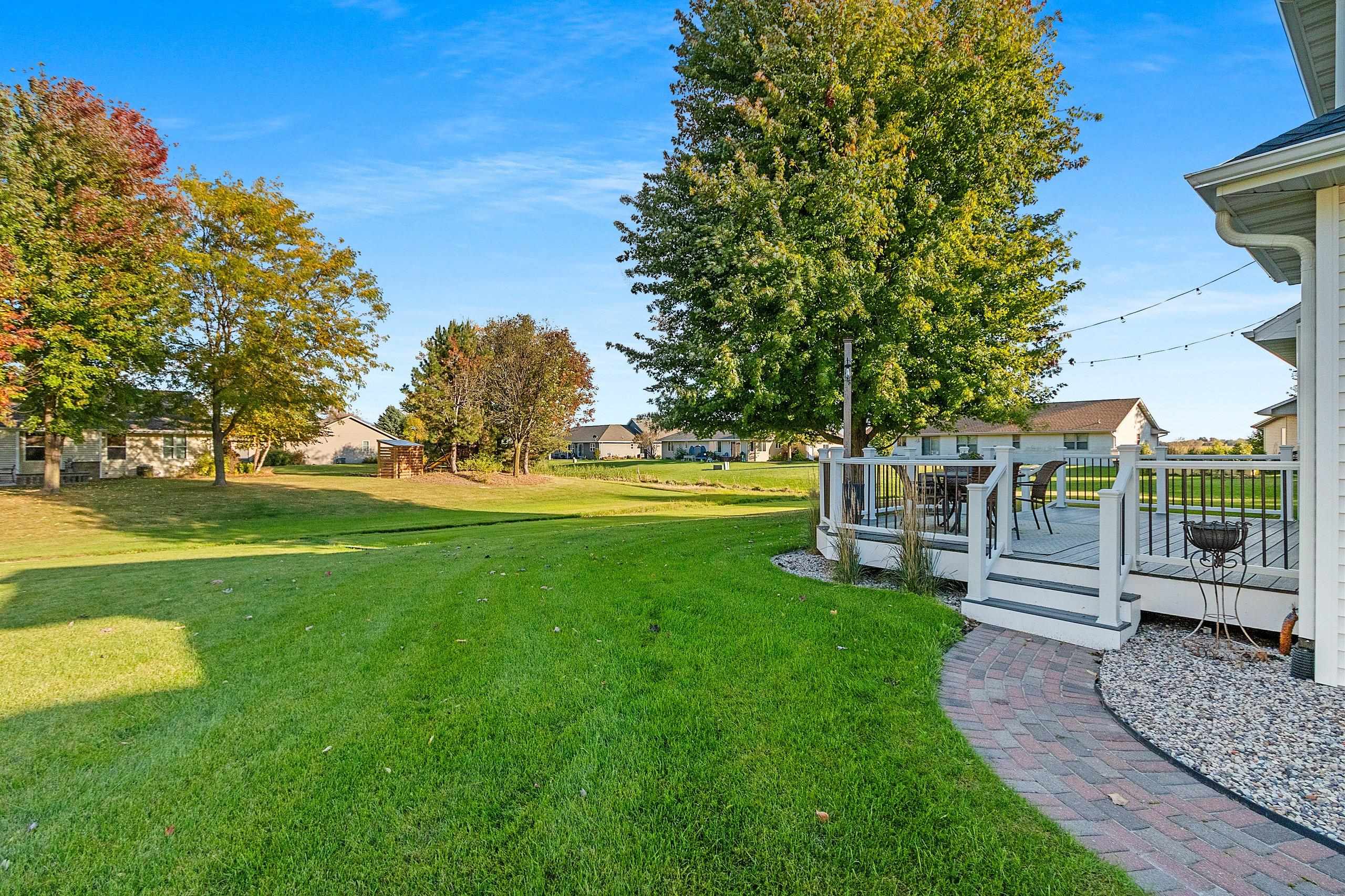 APPLETON, Wisconsin, 54913, United States, 4 Bedrooms Bedrooms, ,3 BathroomsBathrooms,Residential,For Sale,1960996