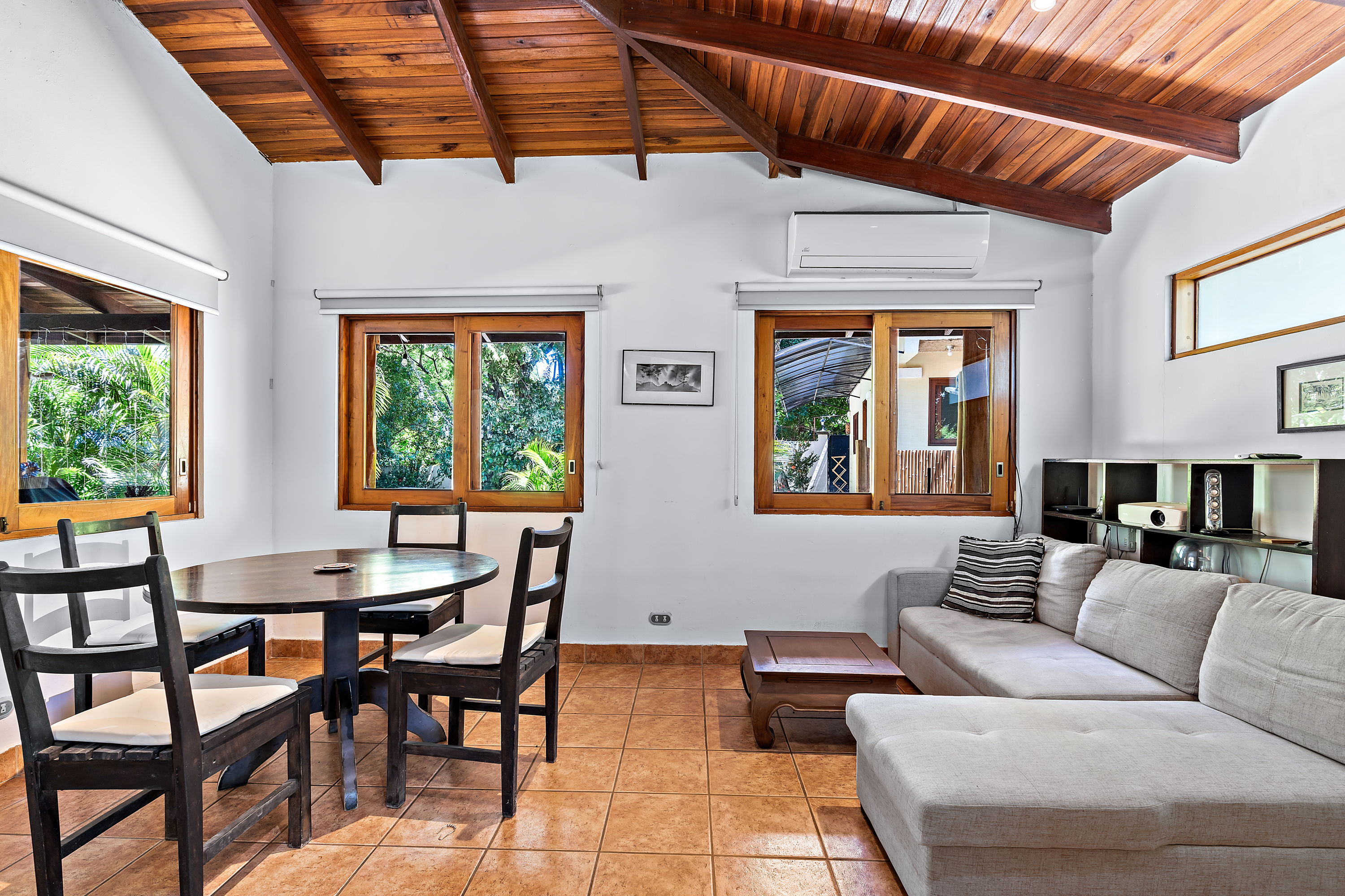 Tamarindo, Guanacaste, CR, 4 Bedrooms Bedrooms, ,3 BathroomsBathrooms,Residential,For Sale,1617062