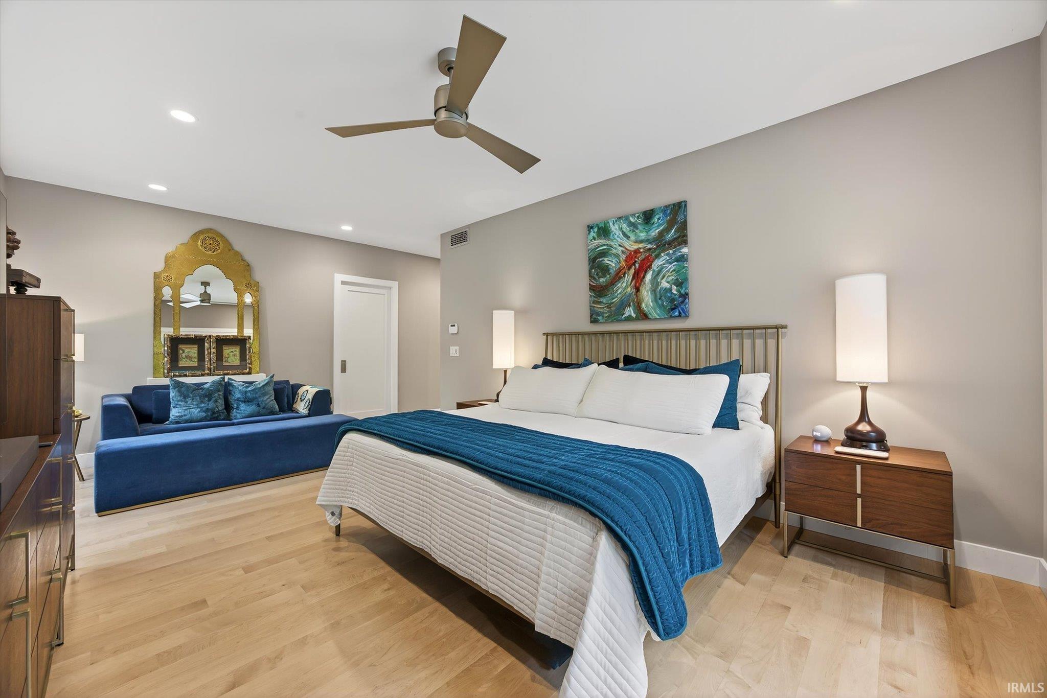 Bloomington, Indiana, 47401, United States, 3 Bedrooms Bedrooms, ,3 BathroomsBathrooms,Residential,For Sale,1977080